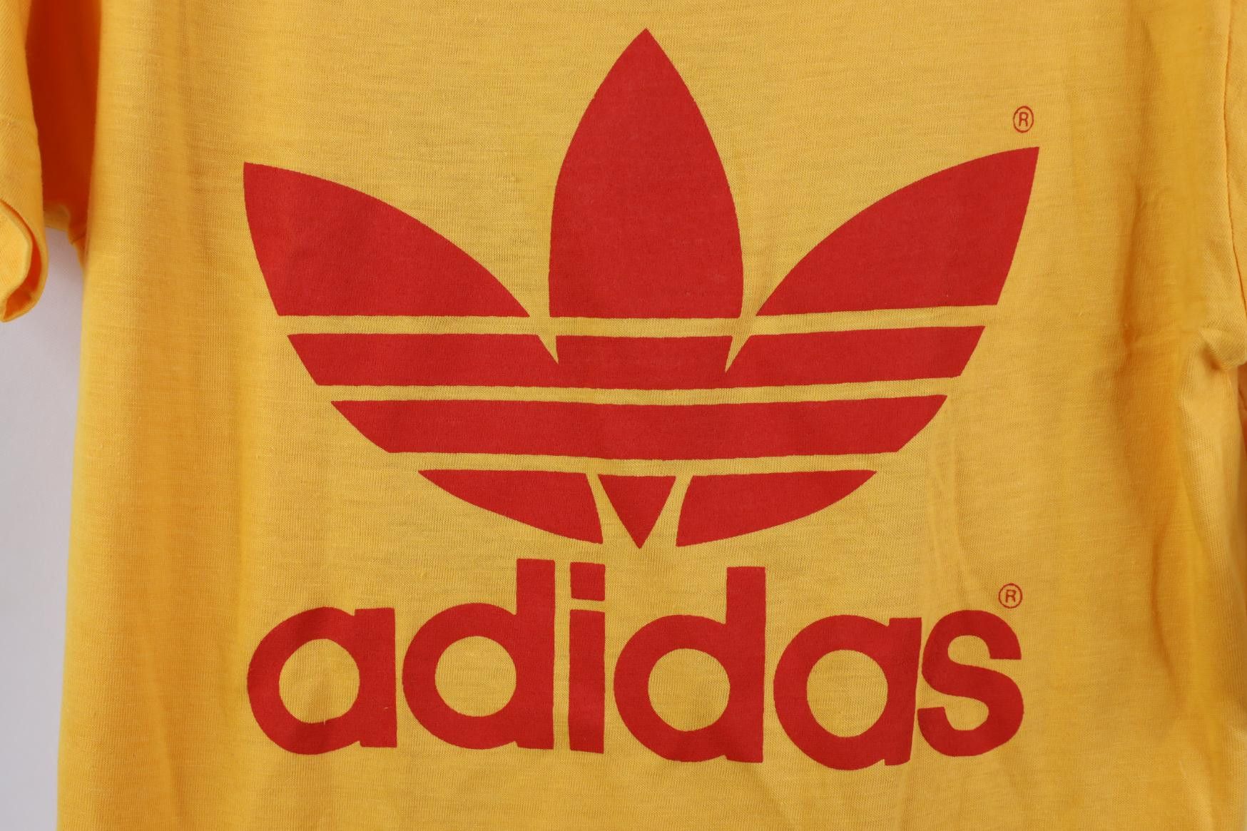 Adidas Deadstock Vintage 80s Adidas Trefoil Big Logo T-Shirt USA Size US S / EU 44-46 / 1 - 4 Thumbnail