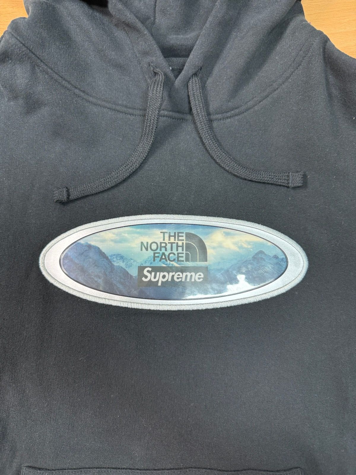 Supreme × The North Face Supreme x The North Face Lenticular Hoodie Black Small FW21 Size US S / EU 44-46 / 1 - 2 Thumbnail