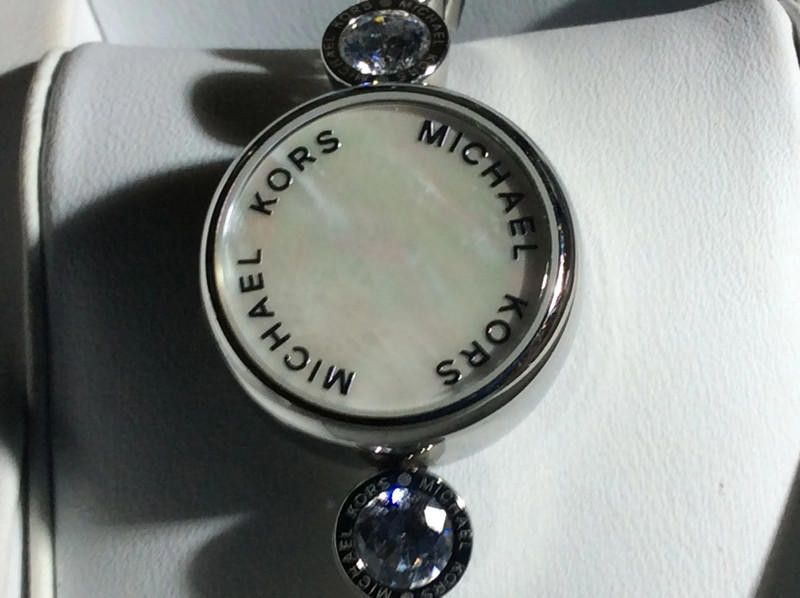 Michael Kors Michael Kors access tracked ladies watch Size ONE SIZE - 1 Thumbnail