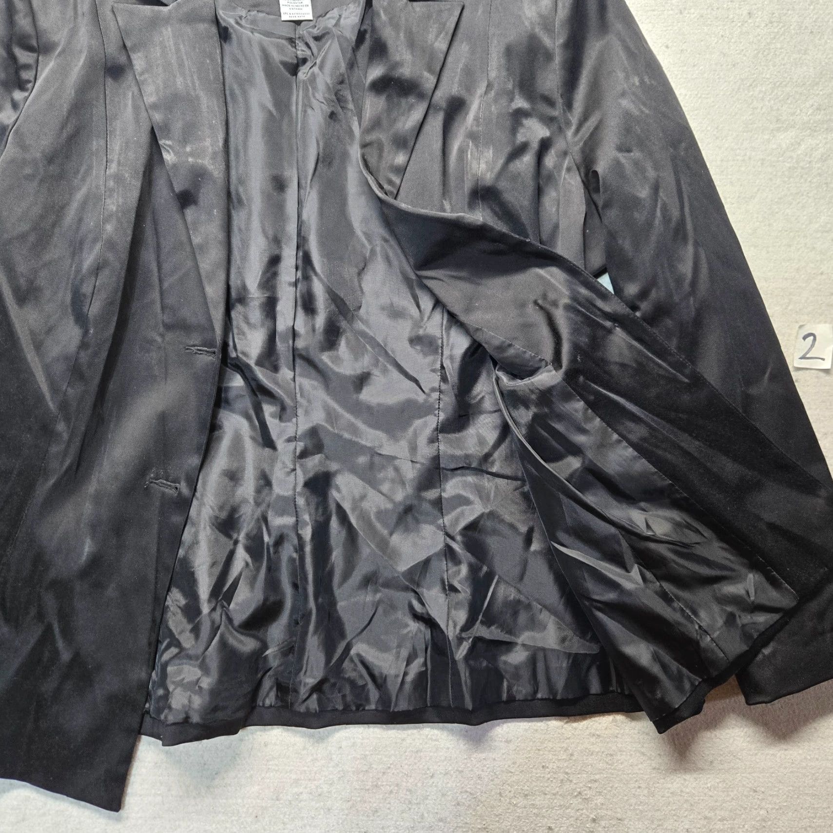 Vintage VINTAGE Jaclyn Smith Blazer Jacket Solid Black Adult Women's Size 18 Notch Lapel Two-Button 2 Button Knit Polyester Blend Plus Size Womens Jacket Size XXL / US 16-18 / IT 52-54 - 2 Thumbnail