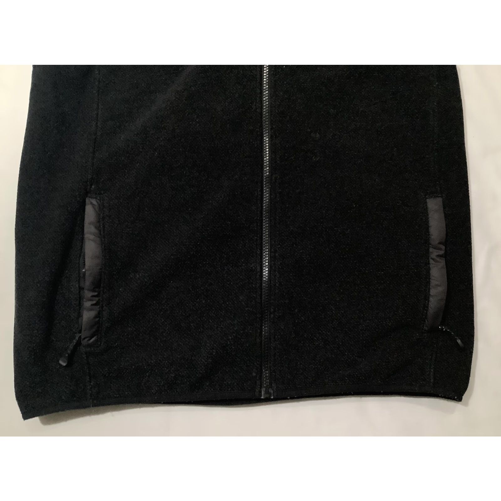 Vineyard Vines VINEYARD VINES Vest Mens L Black Quilted Fleece Full Zip Pockets Outdoor Size US L / EU 52-54 / 3 - 3 Thumbnail