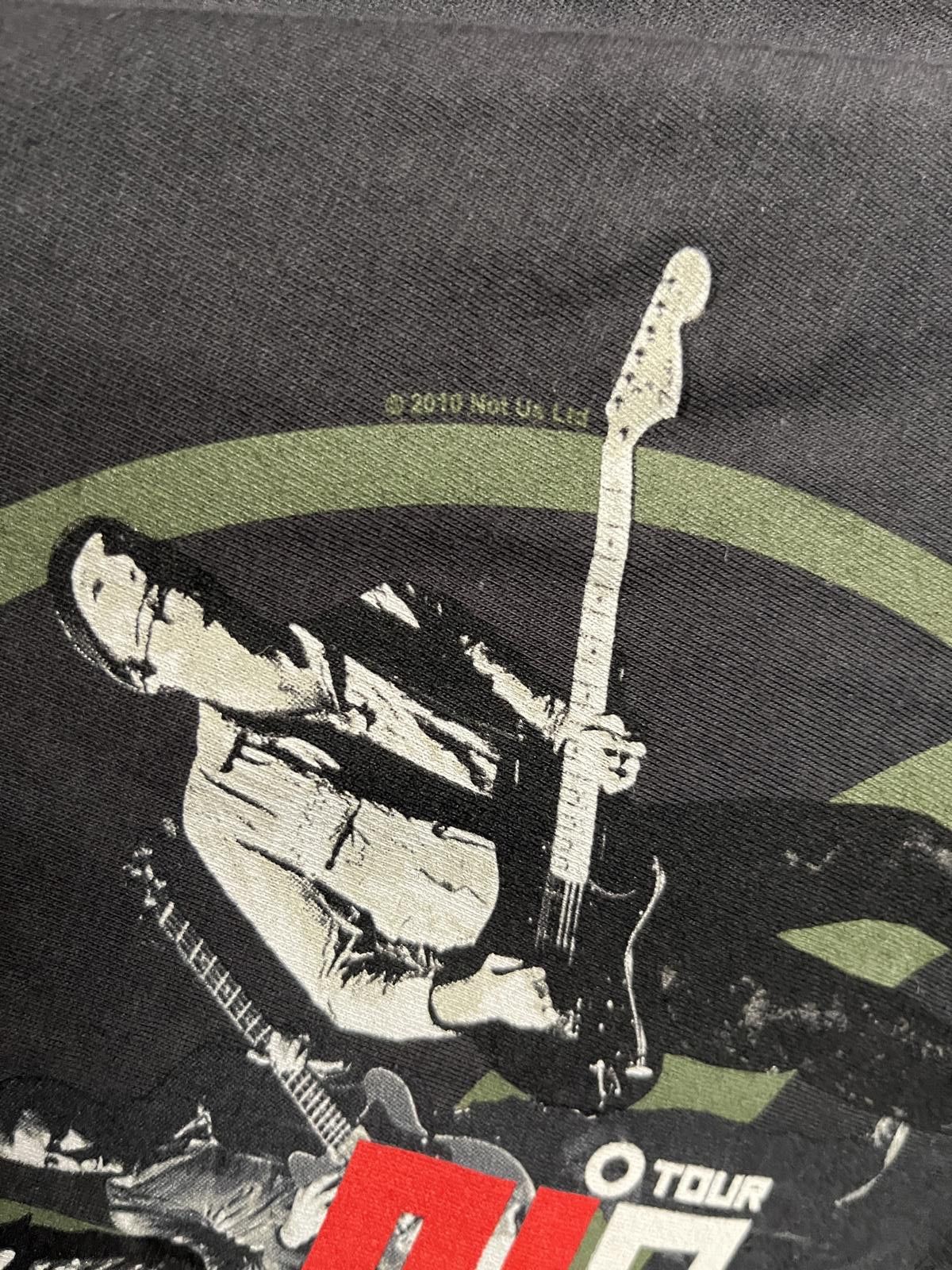 Designer U2 360 Stadium Tour T-shirt - Band Photo - 2 Sided Dates -XL Size US XL / EU 56 / 4 - 5 Thumbnail