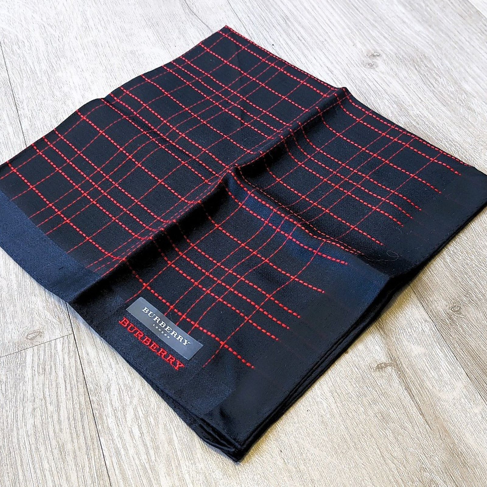 Burberry ✨ NEW RARE - Burberry Handkerchief [50cm x 50cm] Size ONE SIZE - 3 Thumbnail