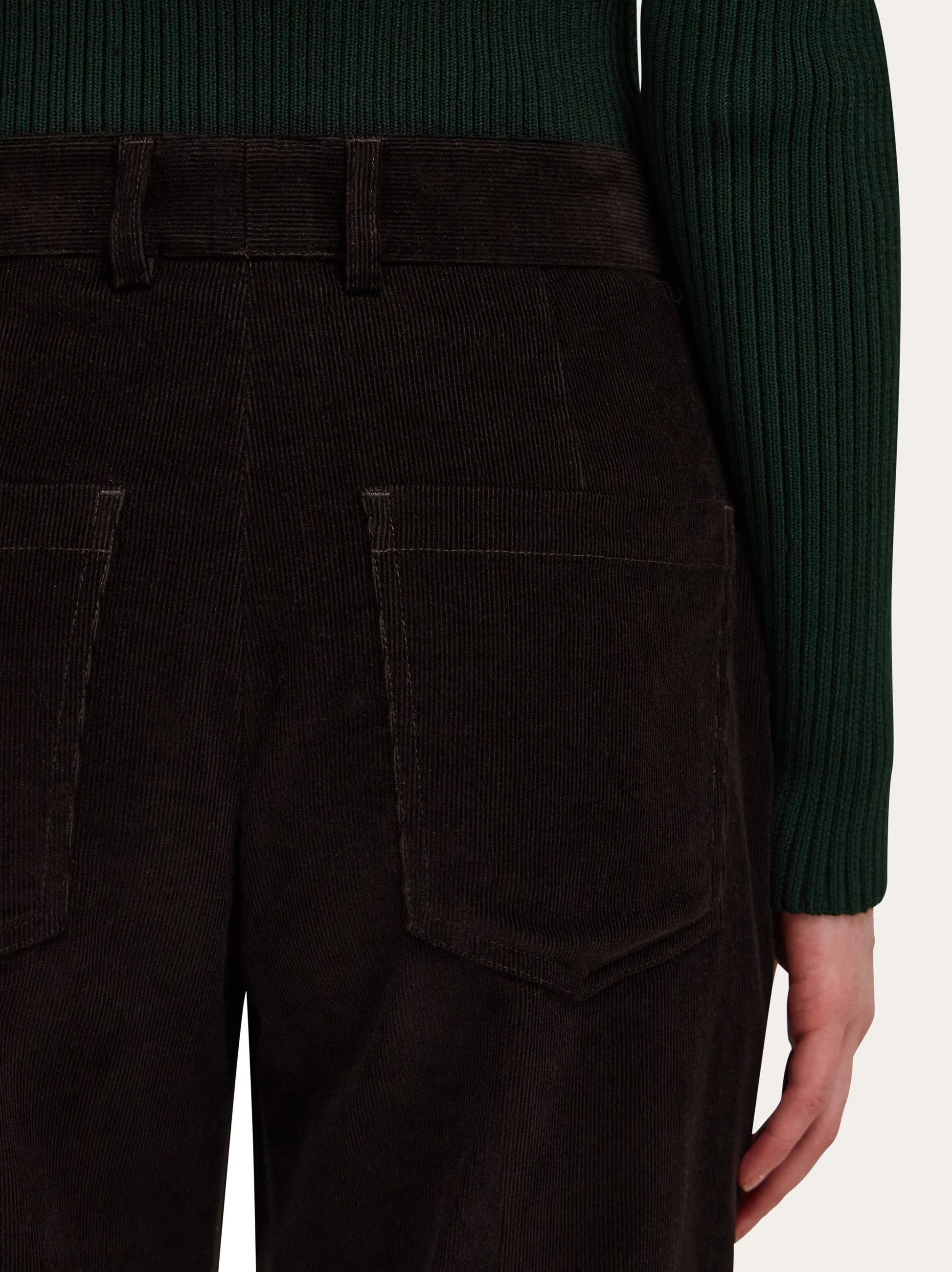 Salvatore Ferragamo o1s1rm0426 Flared Cord Pant in Brown Coffee Size 25" / US 0 / IT 36 - 6 Thumbnail