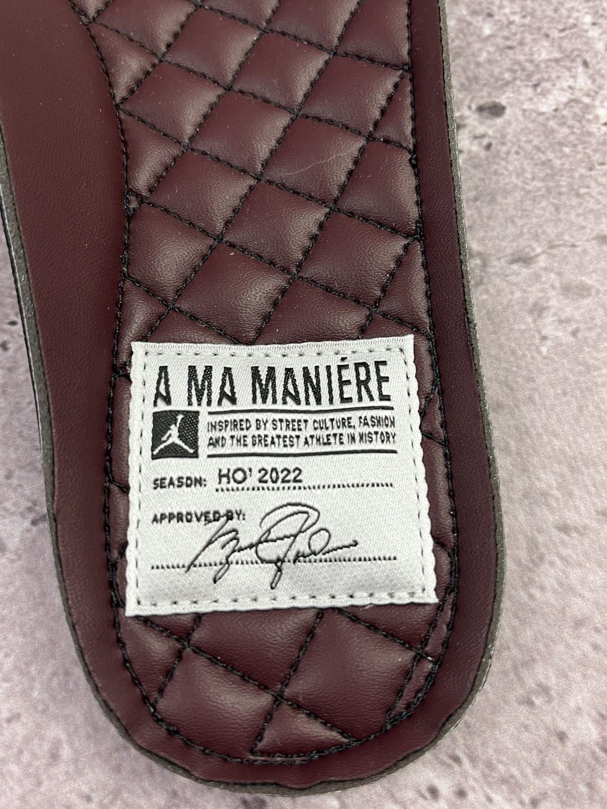 A Ma Maniere × Jordan Brand Nike Air Jordan 4 Retro x A Ma Maniére Violet Ore US9 EU42.5 Size US 9 / EU 42 - 13 Thumbnail