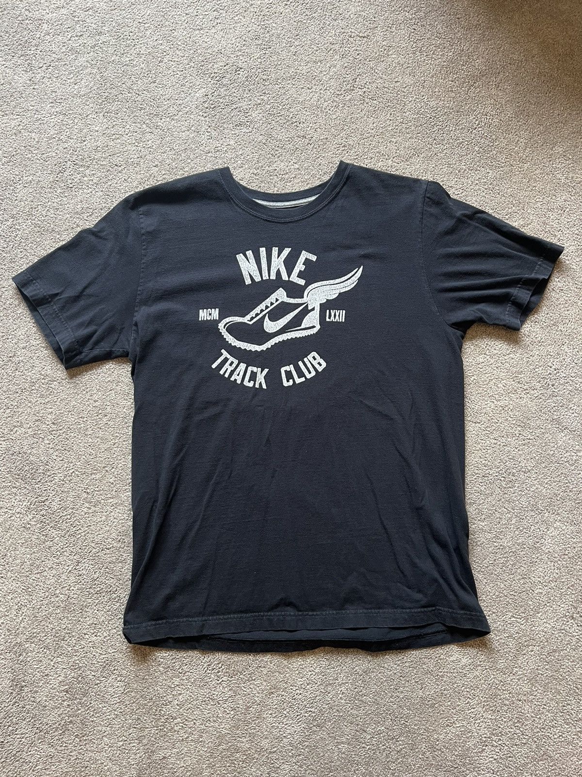 Nike Nike Track and Field Tee Size US L / EU 52-54 / 3 - 2 Thumbnail
