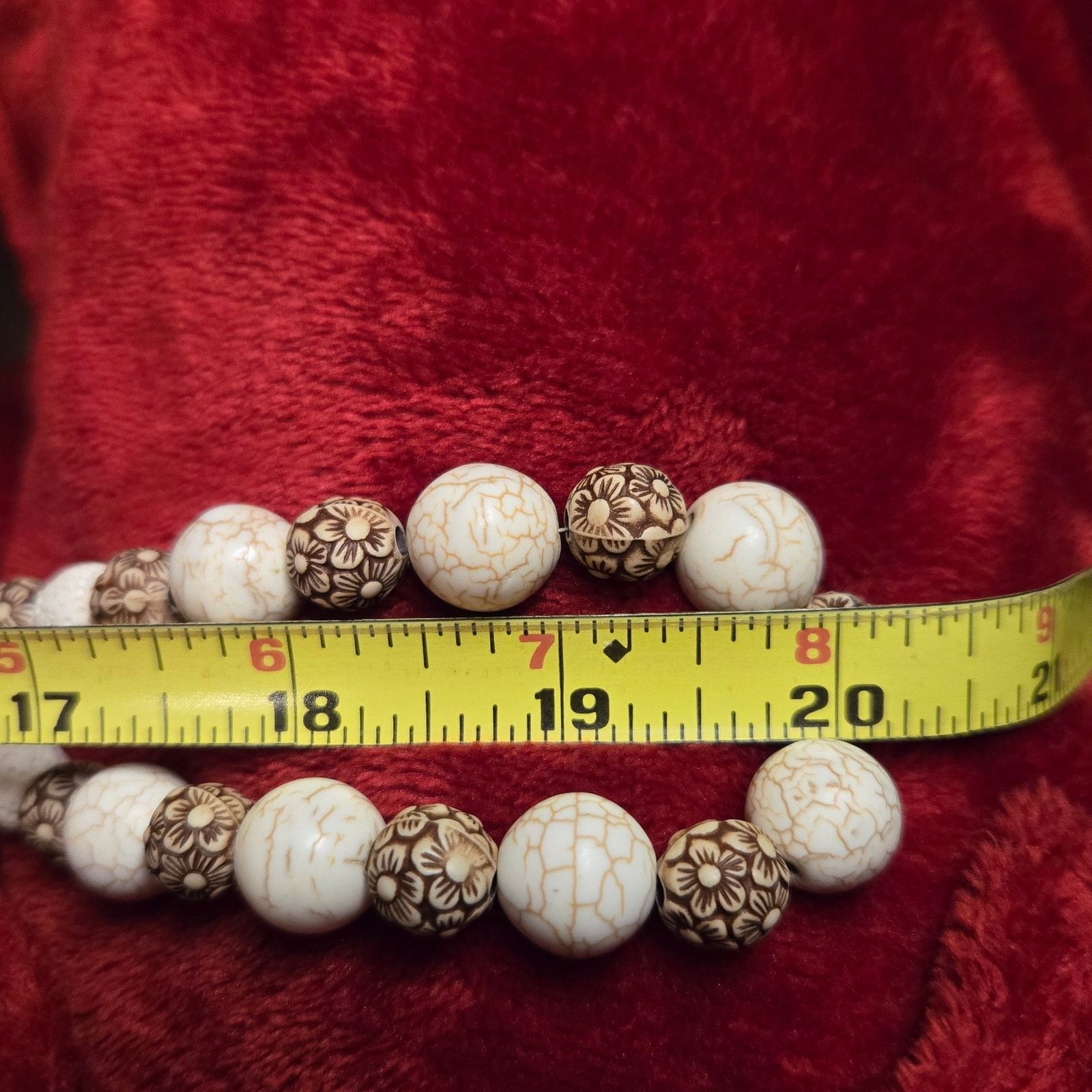 Vintage Vintage Tribal Bone Bead Necklace & Earrings Set Batik Boho Size ONE SIZE - 7 Thumbnail
