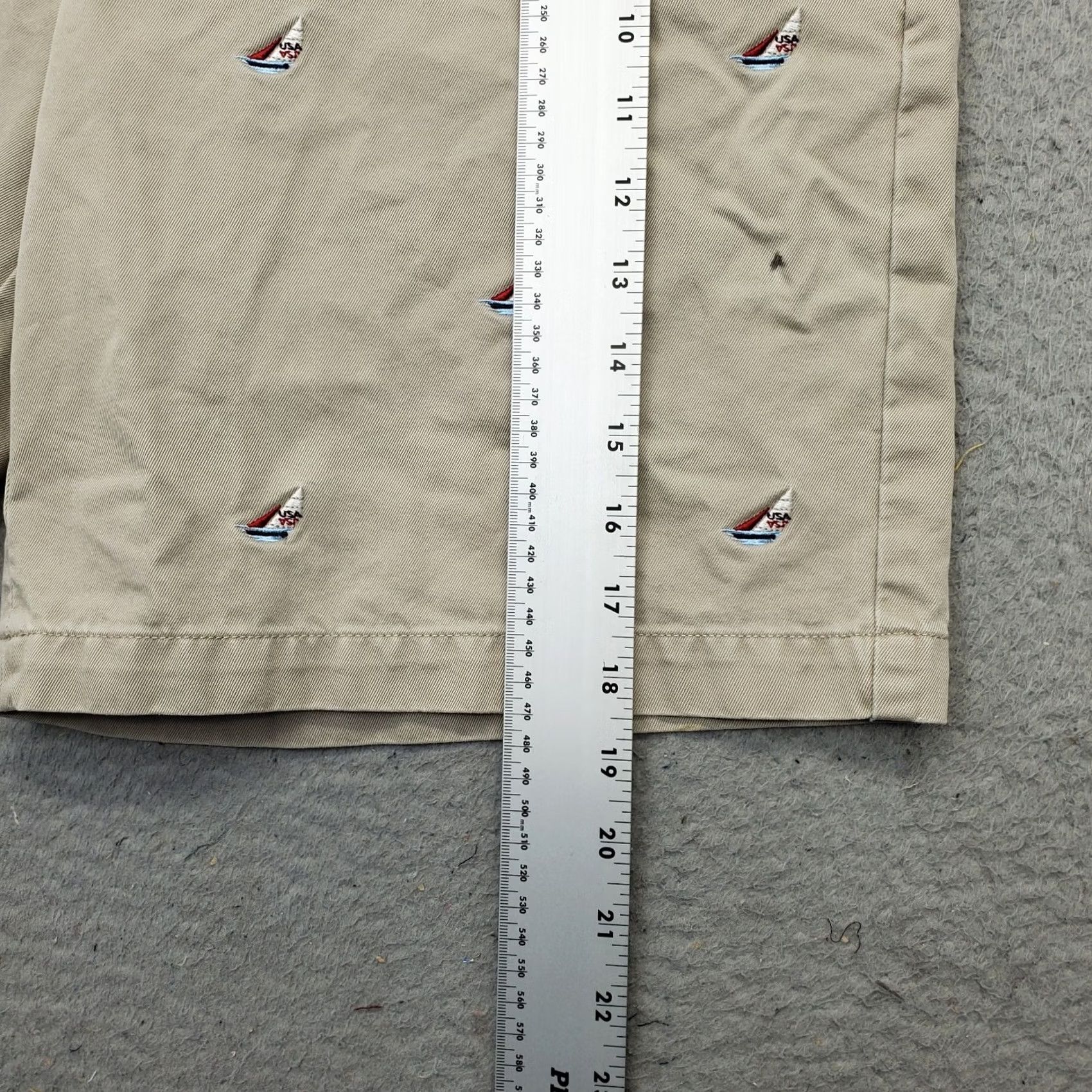 Vineyard Vines Vineyard Vines Chino Shorts Mens 33 Multicolor Sailing Cotton Slash Pocket Mens Size 33 Color Multicolor Size US 33 - 3 Thumbnail
