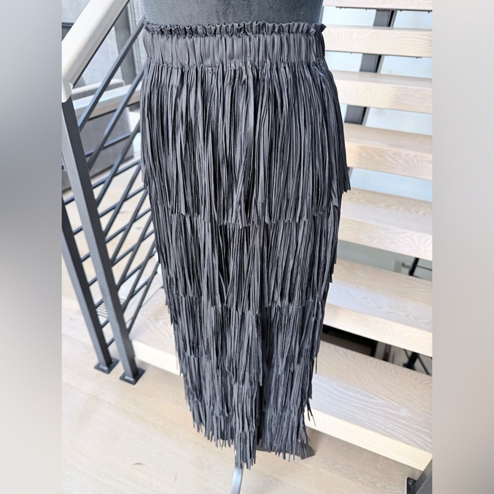 Other New Y2K Boho Western Black Fringe Skirt Faux Leather Look Size 27" / US 4 / IT 40 - 3 Thumbnail