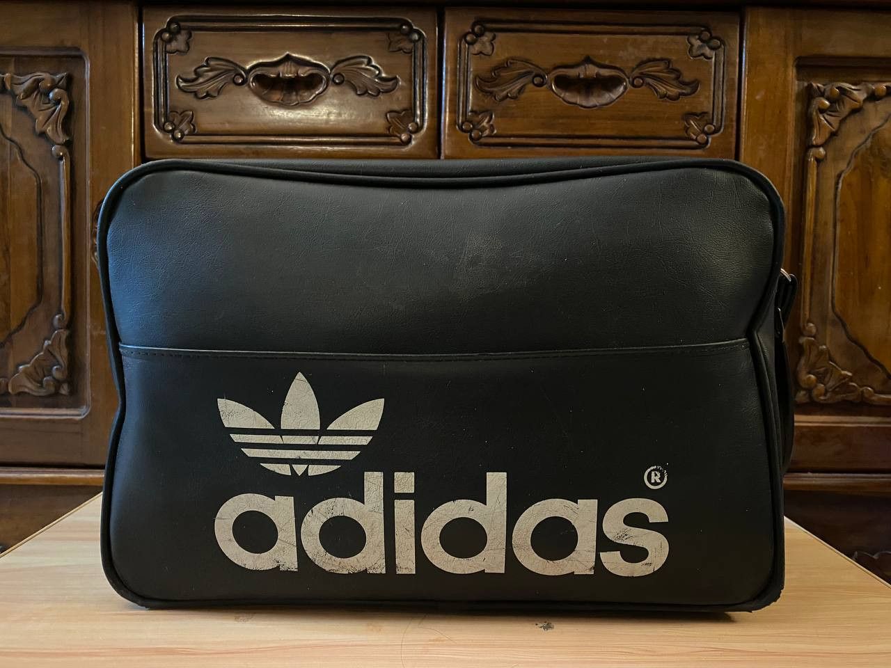 Adidas Adidas Sling Messenger Bag Peter Black England Size 44 - 1 Thumbnail