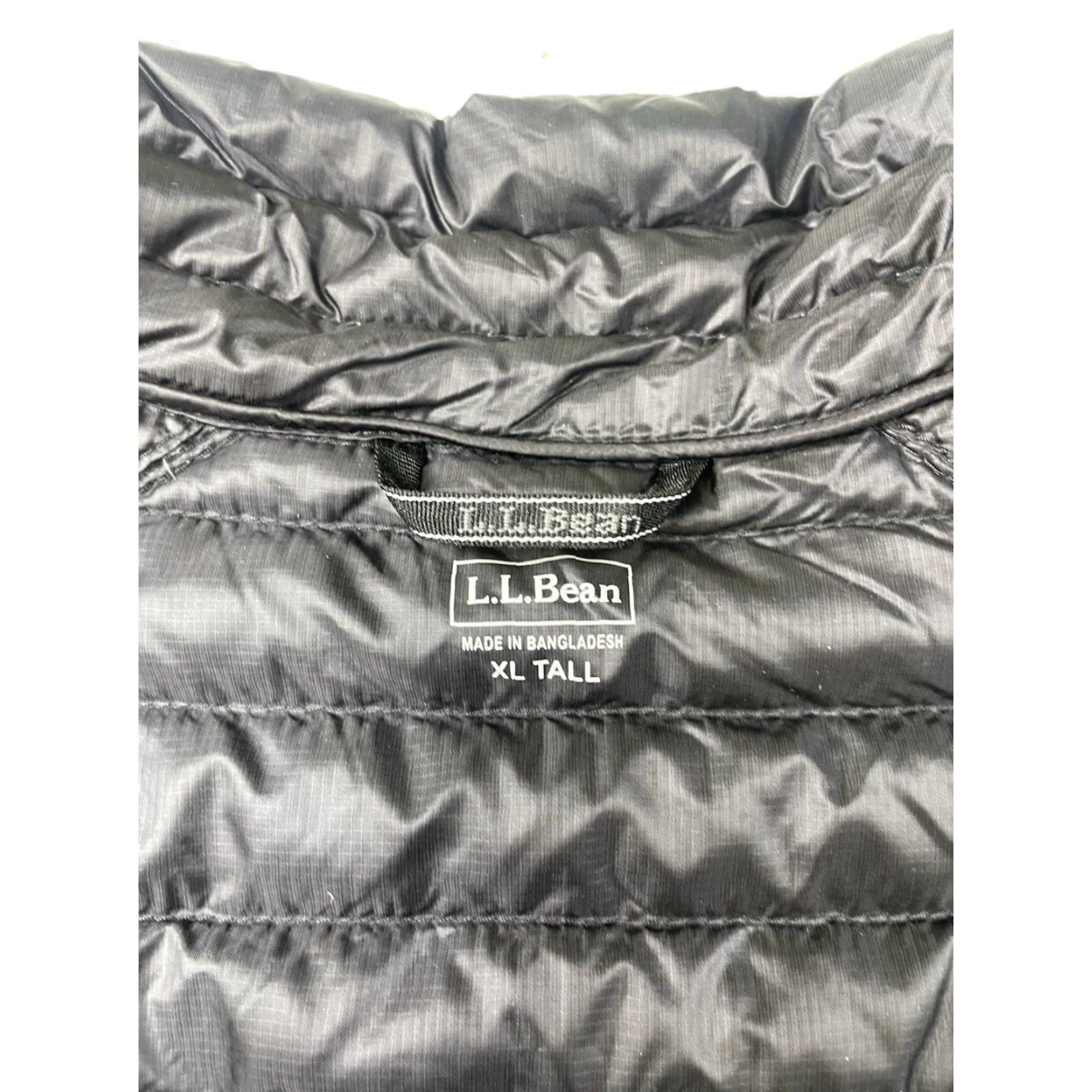Vintage LL Bean Men's Down Vest w/ Downtek Ultralight 850 Black XL TALL Size US XL / EU 56 / 4 - 4 Thumbnail