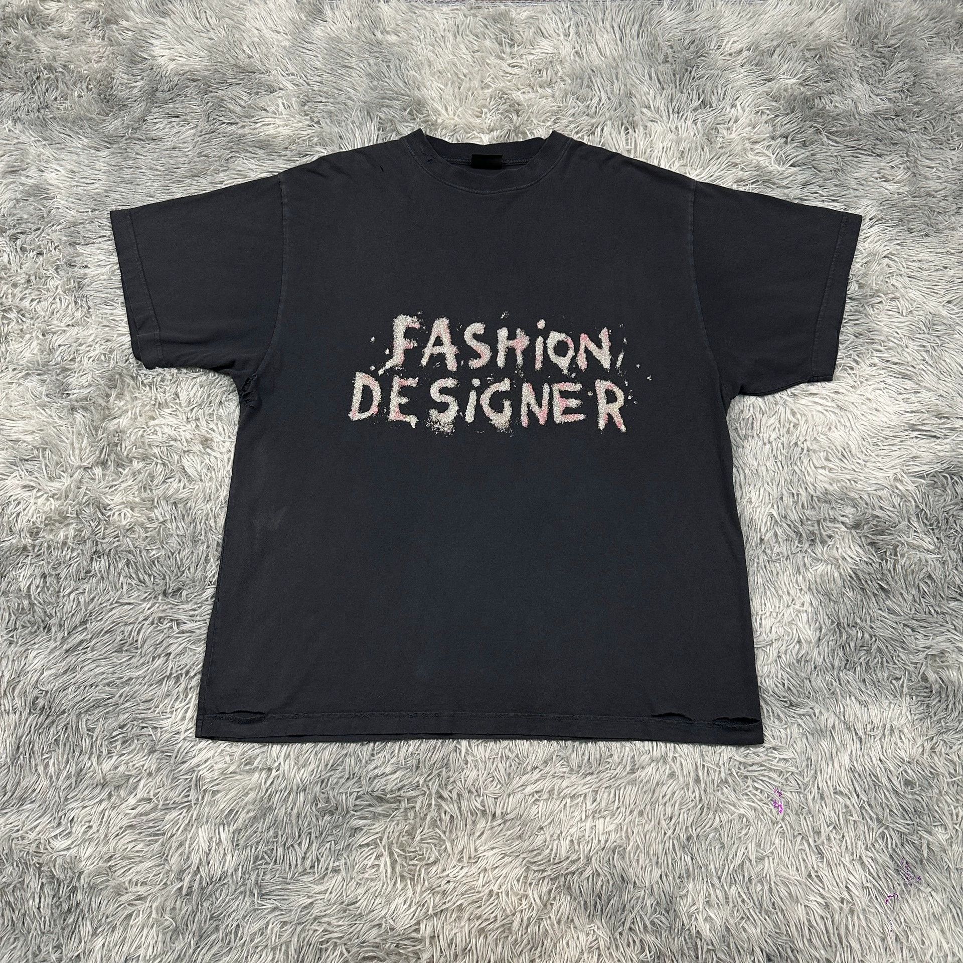 Balenciaga balenciaga fashion designer distressed short sleeve t-shirt Size US M / EU 48-50 / 2 - 1 Thumbnail