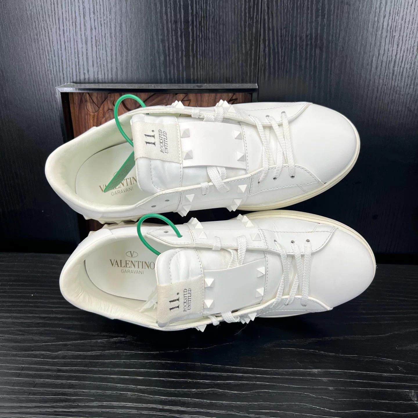Valentino Valentino Open White Studded 43.5 Like New Size US 10 / EU 43 - 6 Thumbnail