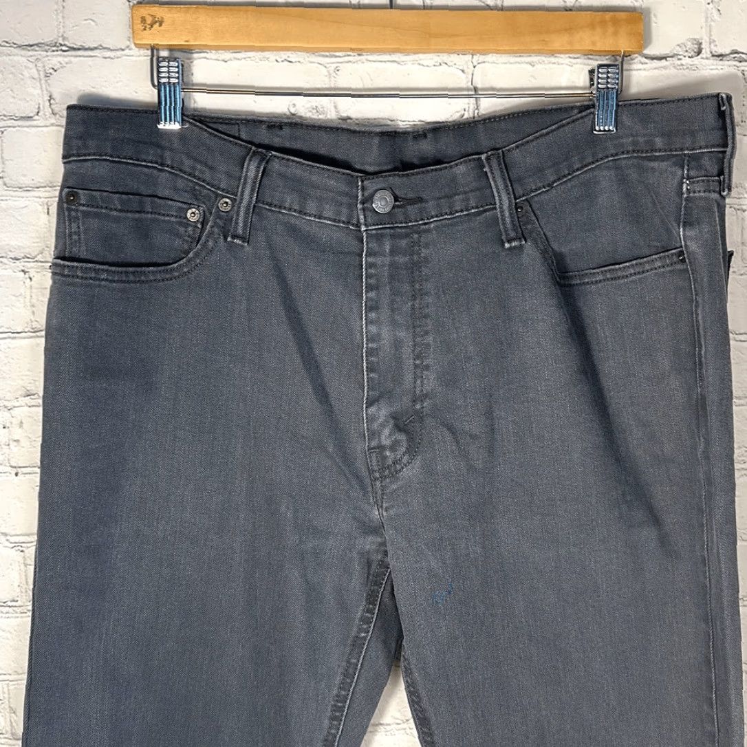 Levi's Levi’s Men’s 541 Black Straight Leg Jeans Denim W38 x L34 Size US 38 / EU 54 - 2 Thumbnail