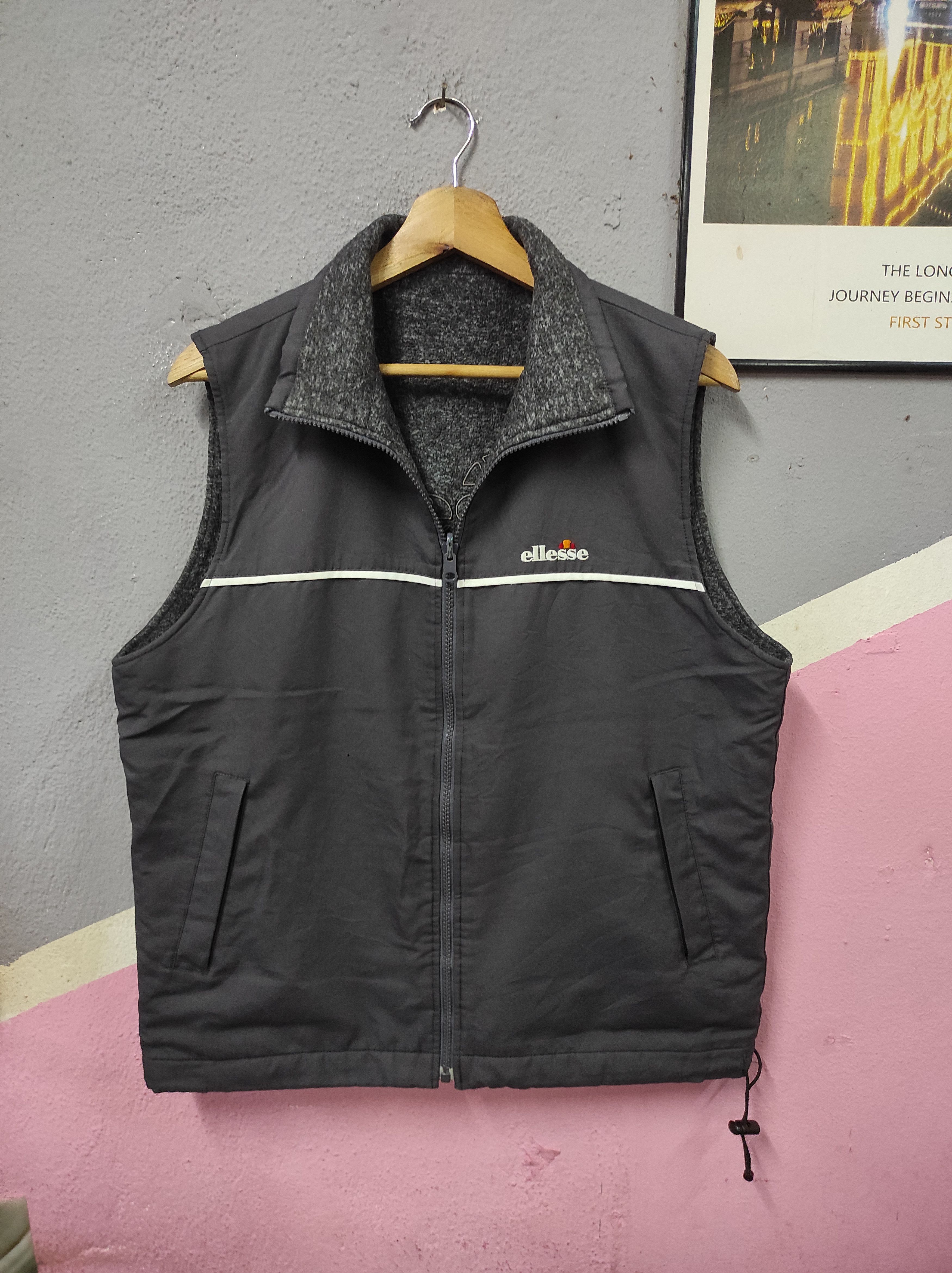 Ellesse VTG ELLESSE EMBROIDERY VEST JACKET SLEEVELESS Size US M / EU 48-50 / 2 - 1 Thumbnail