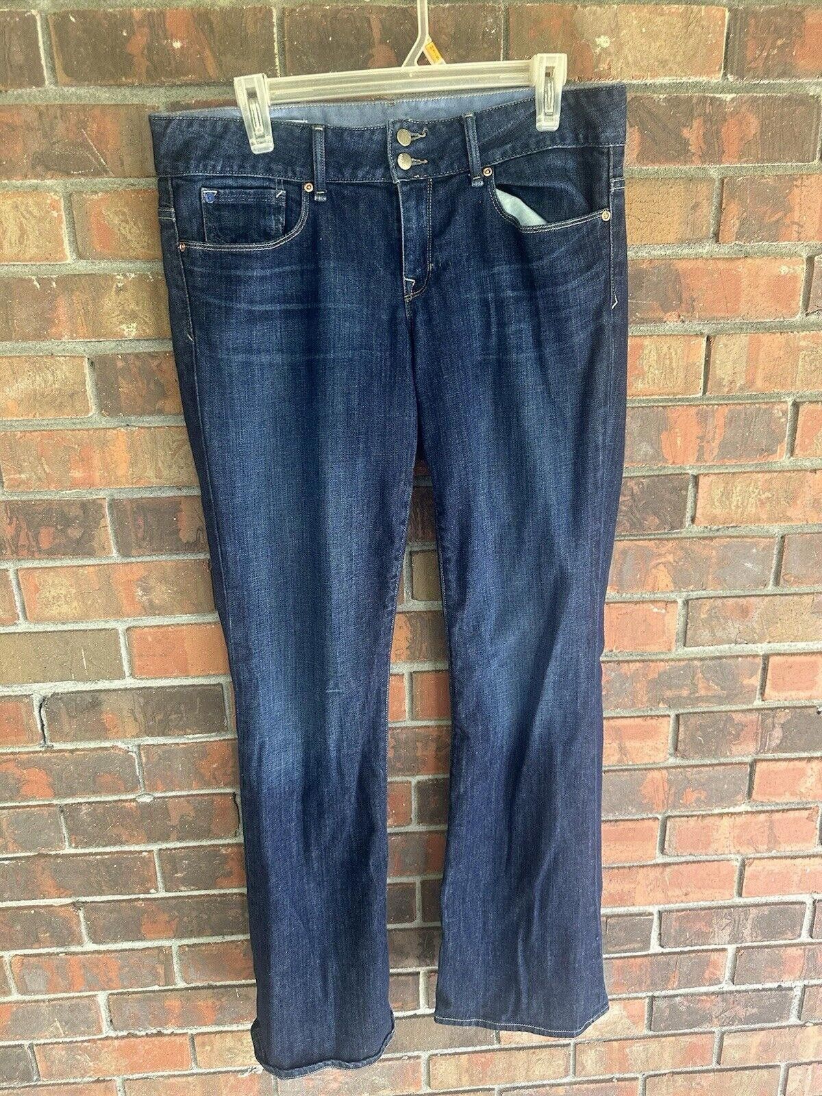 Gap gap jeans women Size 12 Perfect Bootleg Dark Wash Size 34" / US 12 / IT 48 - 1 Thumbnail