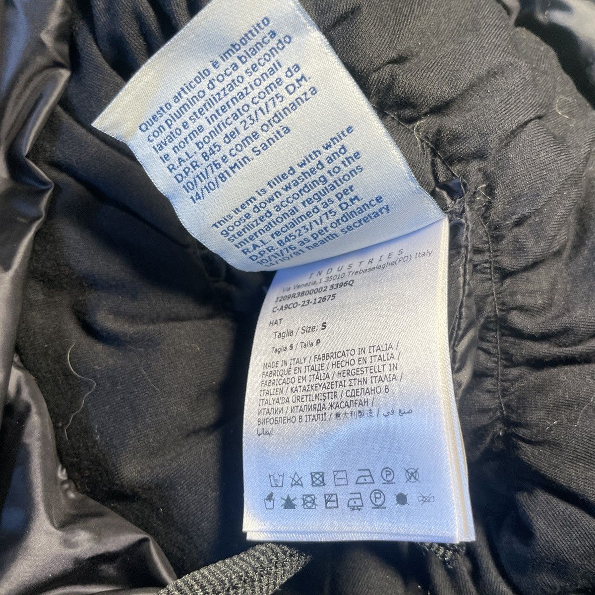 Moncler × Moncler Genius Moncler X Pharrell down filled bucket hat Size ONE SIZE - 5 Thumbnail
