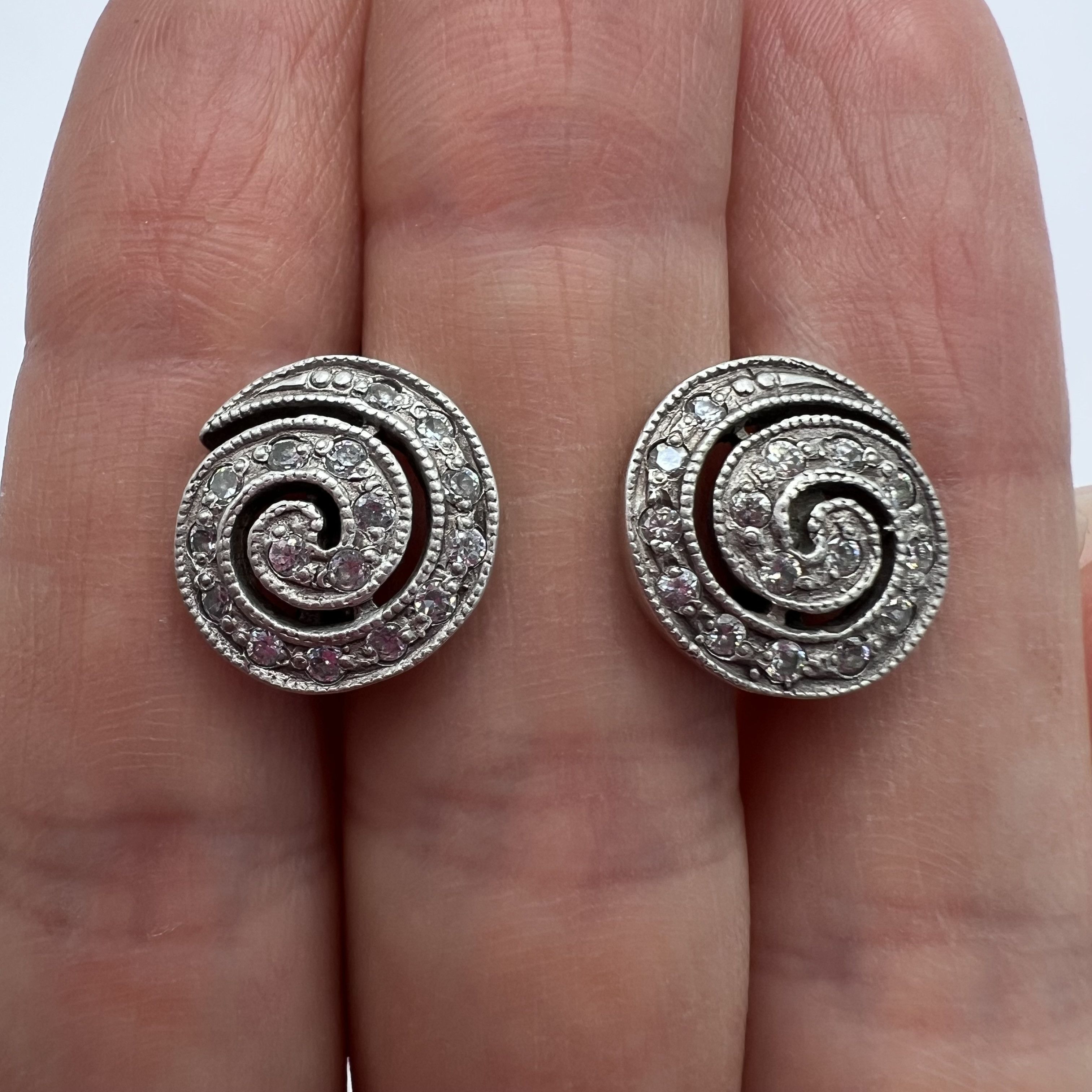 Other Vintage Pair Of Stud Earrings Sterling Silver 5.11gr Size ONE SIZE - 1 Thumbnail