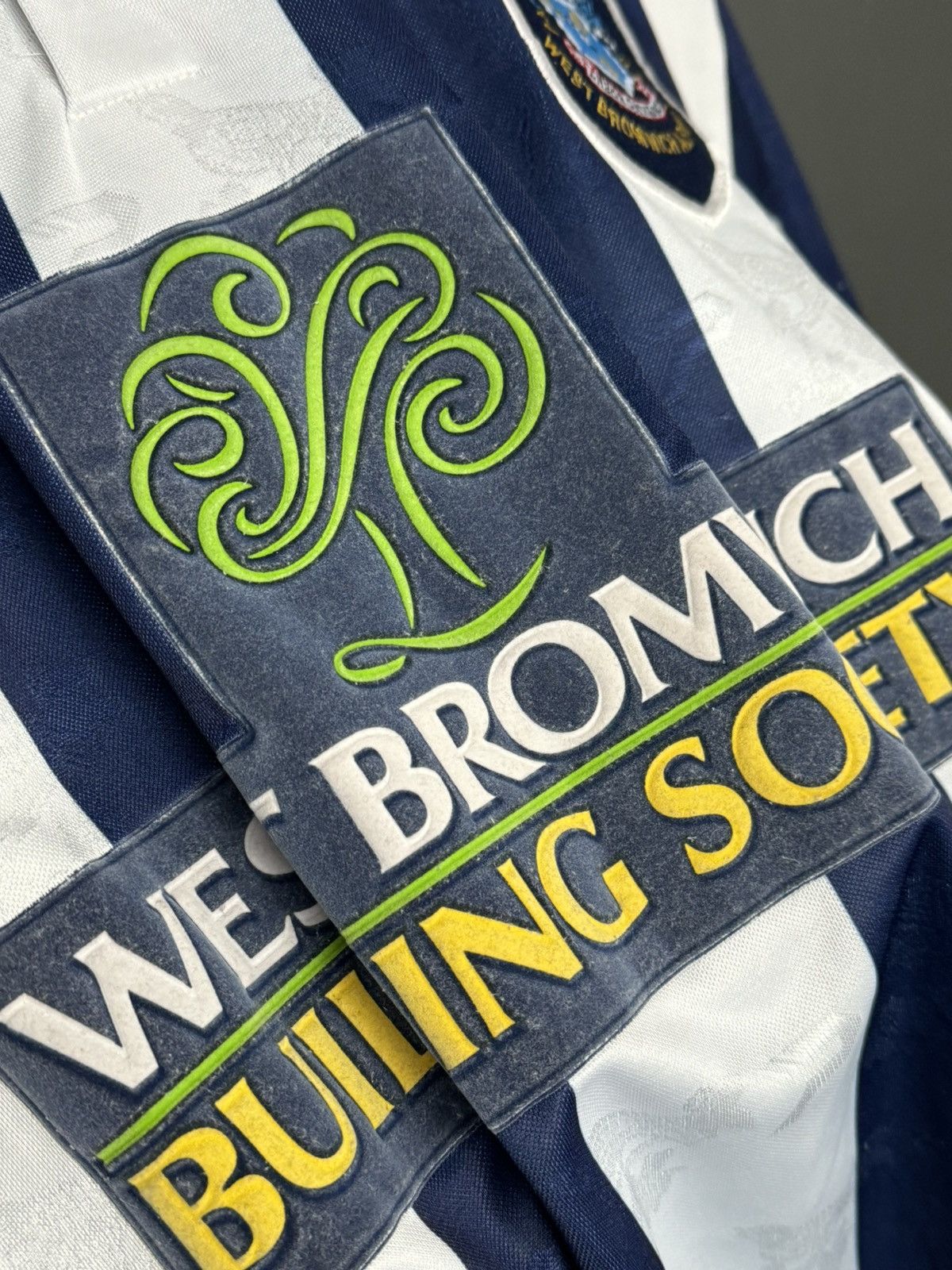 Other West Bromwich Albion 97/98 Home Football Jersey Size US XL / EU 56 / 4 - 4 Thumbnail