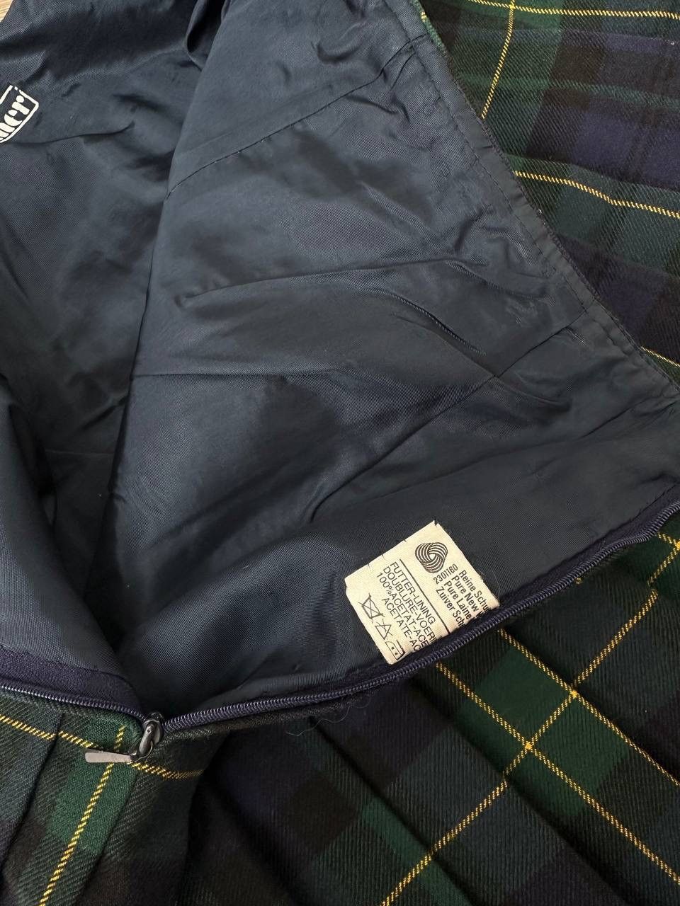 Other UK × Vintage Vintage Hammer Wool Green Scottish 90’s Tartan Skirt Size 30" / US 8 / IT 44 - 8 Thumbnail