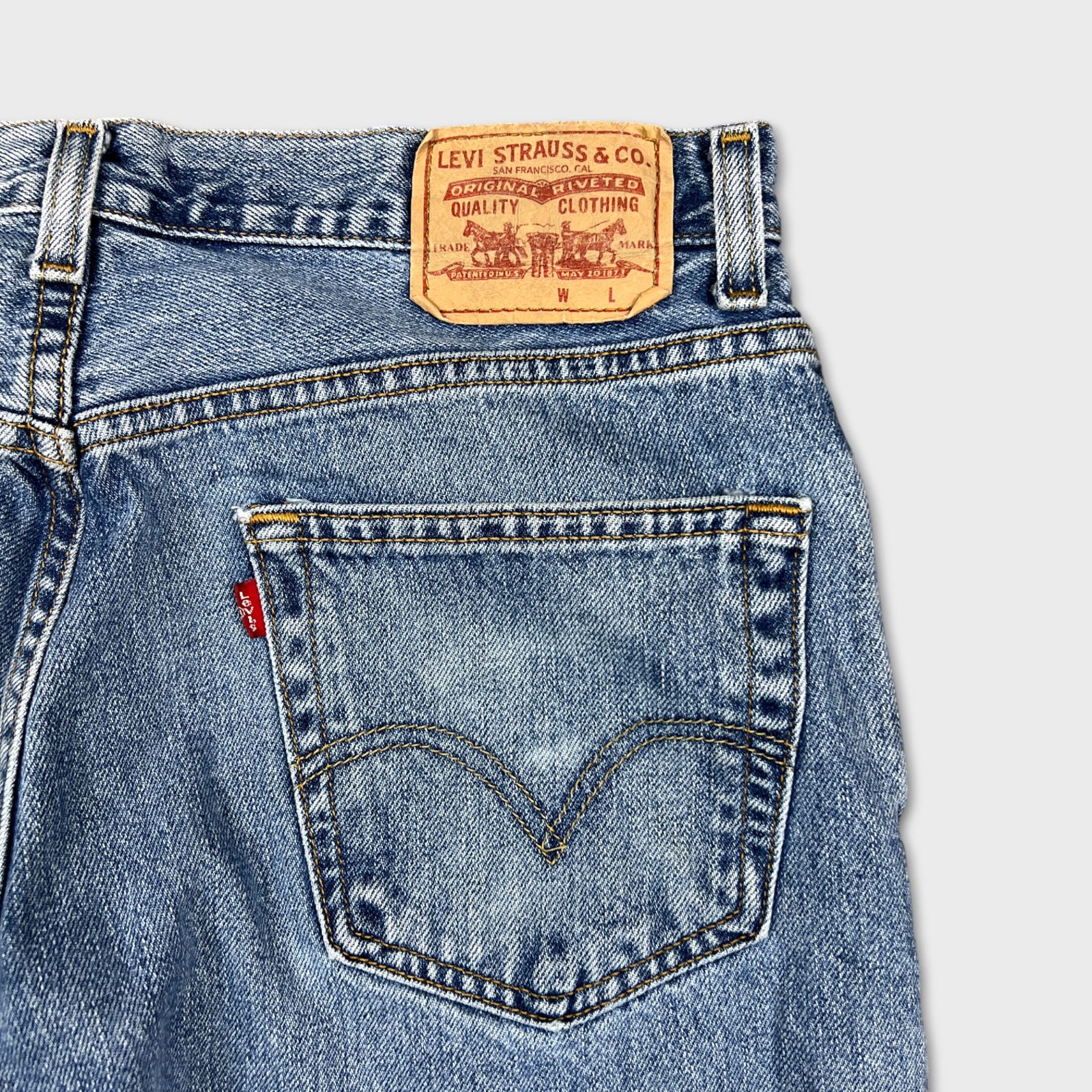 Levi's × Vintage Levi's 550 Jeans 34x31 Relaxed Light Wash Baggy Denim Pants Size US 34 / EU 50 - 7 Thumbnail