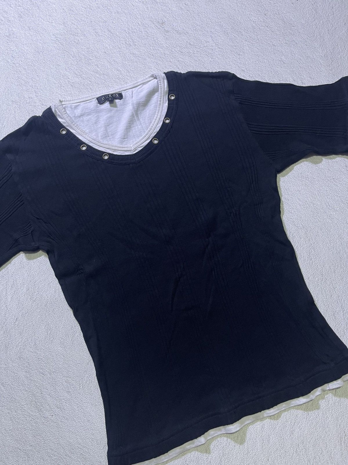 Japanese Brand Y2K OMKOE short sleeve tshirt women's Size M / US 6-8 / IT 42-44 - 2 Thumbnail