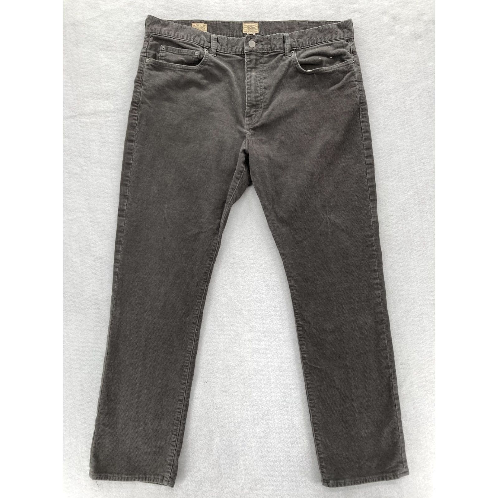 J.Crew J.CREW 770 Corduroy Pants Mens 38x32 Gray Slim Straight Stretch 5-Pocket Casual Beltless Zip Front Front Flat Front Pockets City Preppy Mens Size US 38 / EU 54 - 2 Thumbnail