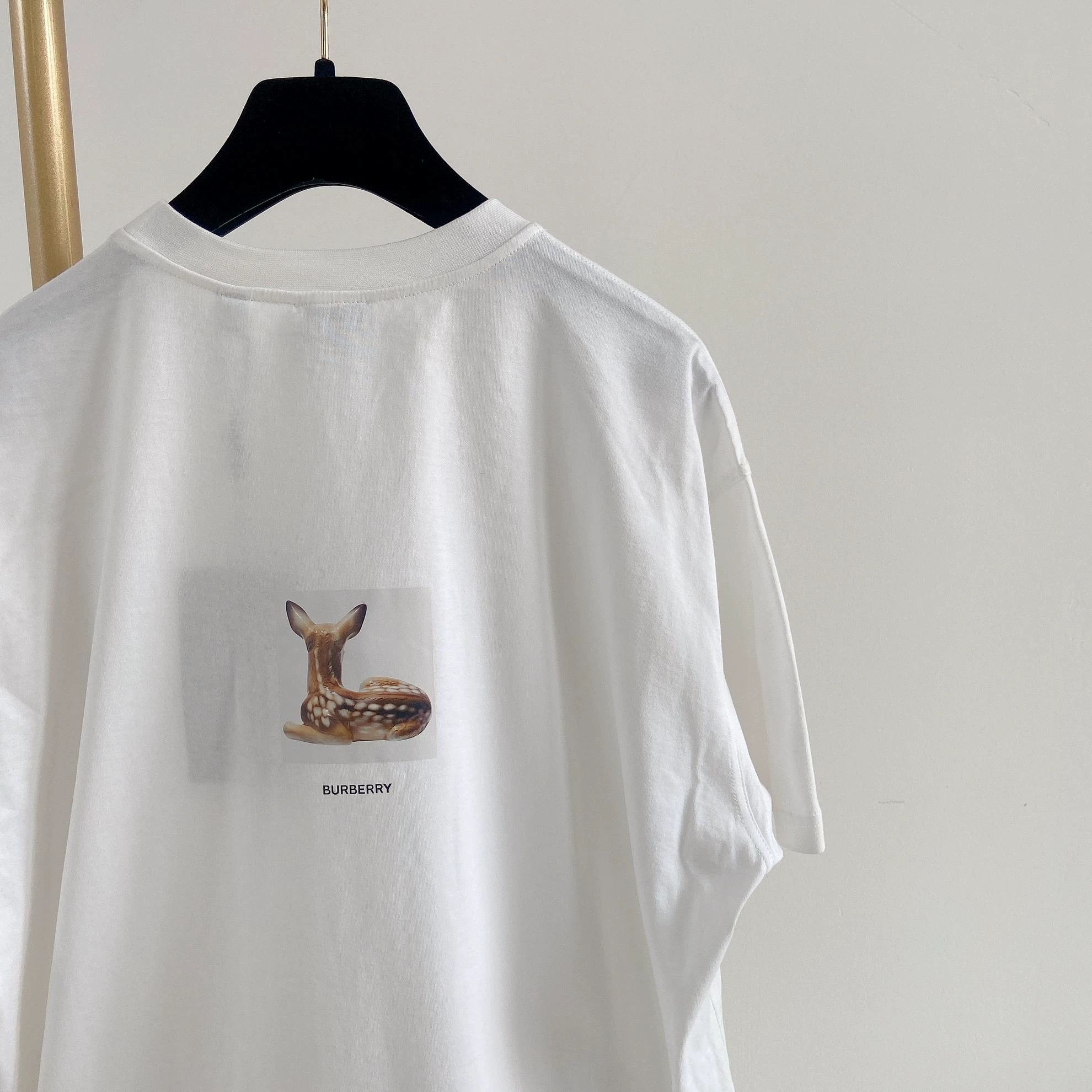 Burberry Burberry Deer Print T-Shirt M with tags Size US M / EU 48-50 / 2 - 6 Thumbnail