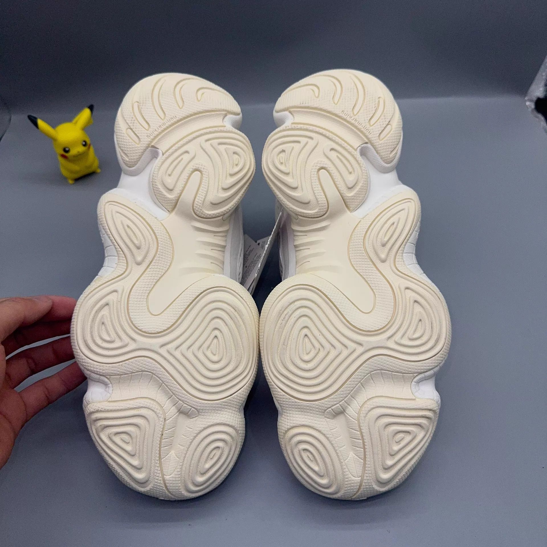 Adidas Adidas Yeezy 500 Bone White FV3573 Size 43 Size US 10 / EU 43 - 4 Thumbnail