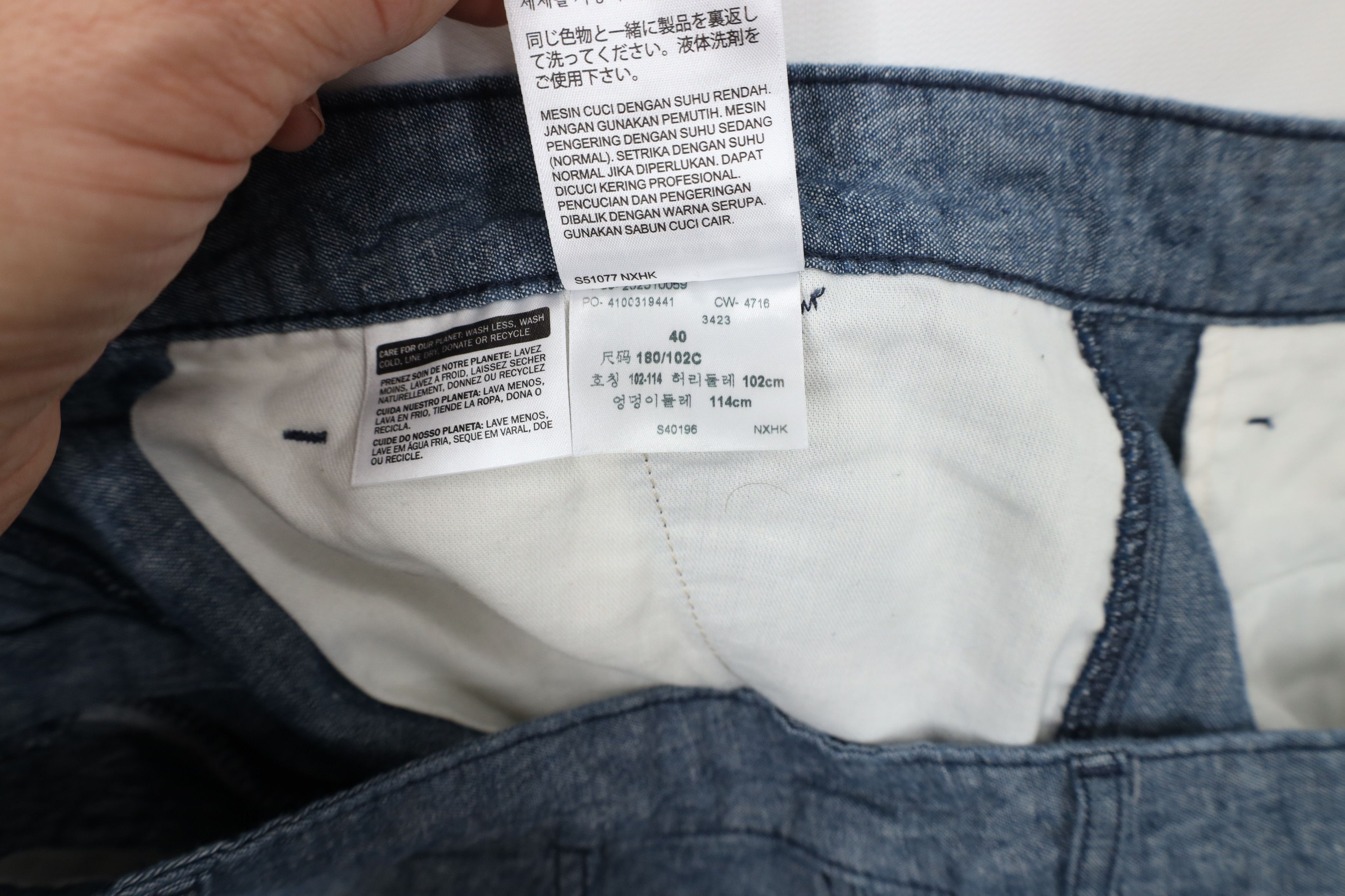 Levi's × Vintage Vintage Y2K Levis Linen Blend Cargo Shorts Chambray Blue Size US 40 / EU 56 - 7 Thumbnail