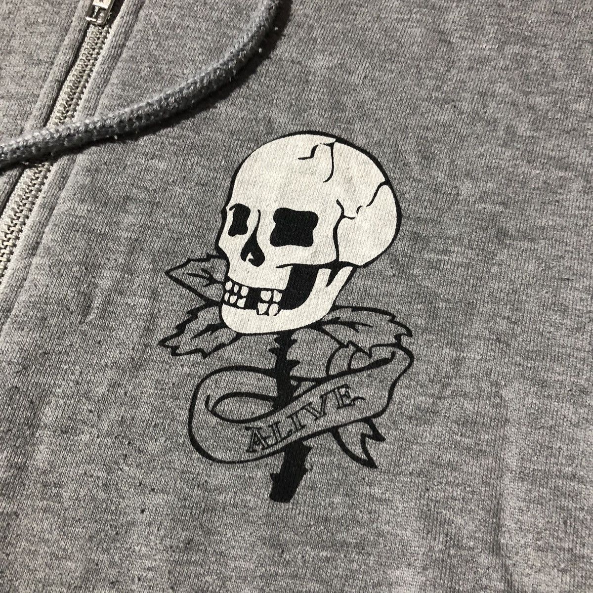 Beauty Beast Glad News Skeleton Studded Thermal Zip Hoodie Size US L / EU 52-54 / 3 - 9 Thumbnail