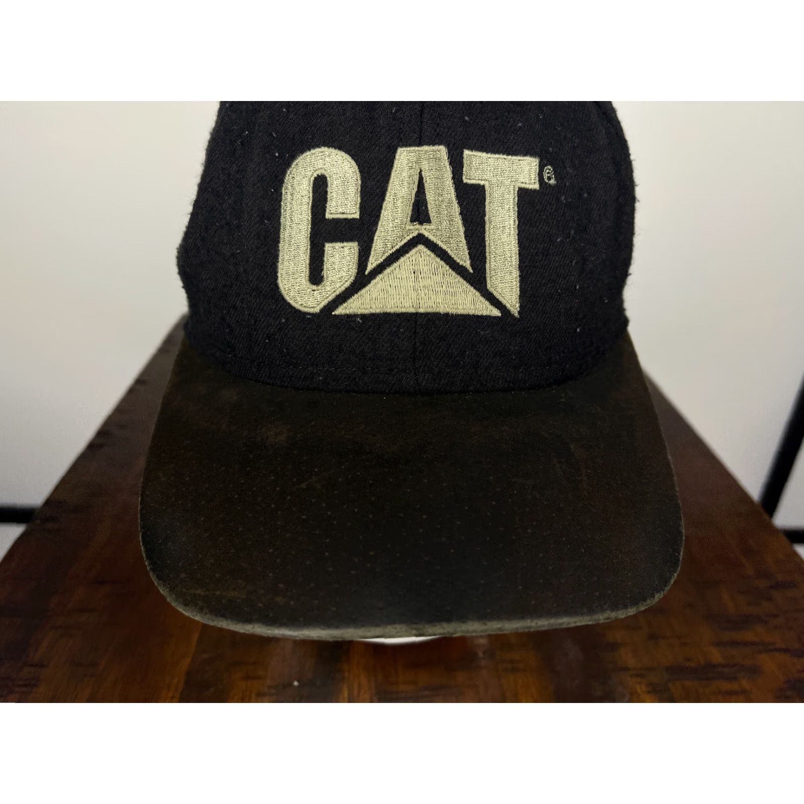Vintage CAT Hat Cap Snap Back Adult One Size Black Caterpillar Machinery Polyester Workwear Hat/Cap CAT Hat Cap Snapback Adult One Size Black Caterpillar Work Size ONE SIZE - 3 Thumbnail