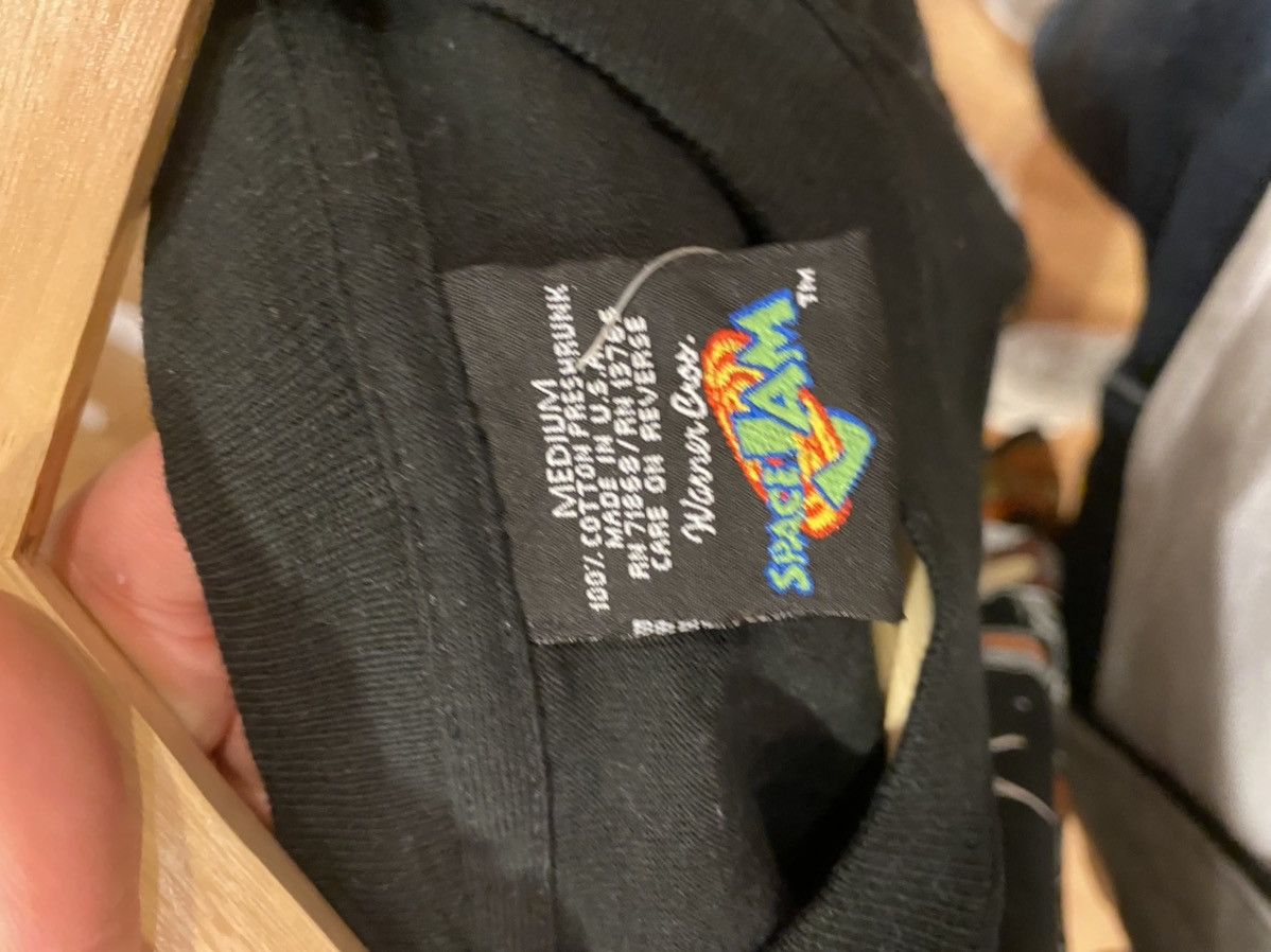 Vintage Vintage Space Jam Size US M / EU 48-50 / 2 - 3 Thumbnail