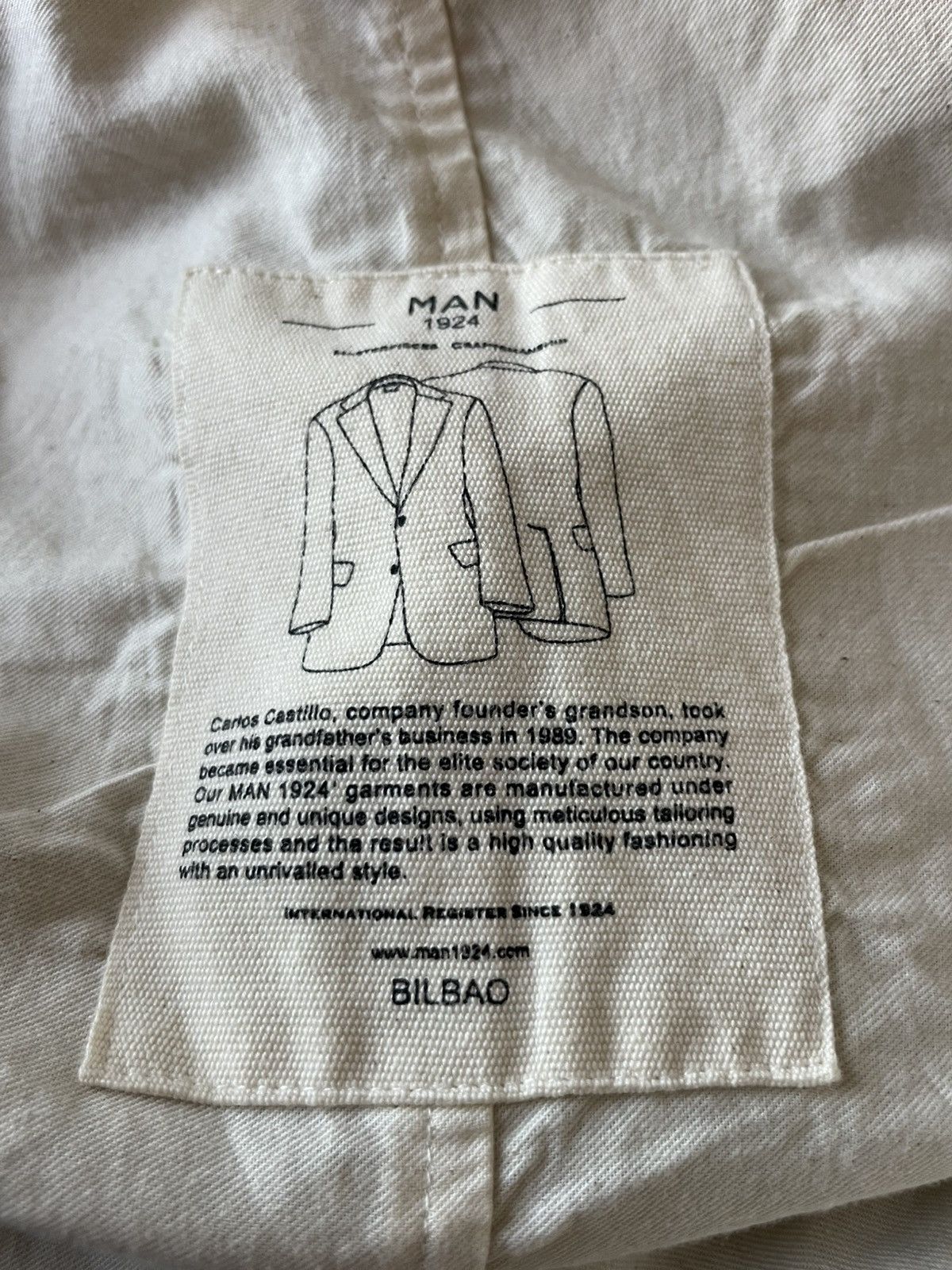 MAN 1924 Bilbao Vest Size US L / EU 52-54 / 3 - 9 Thumbnail