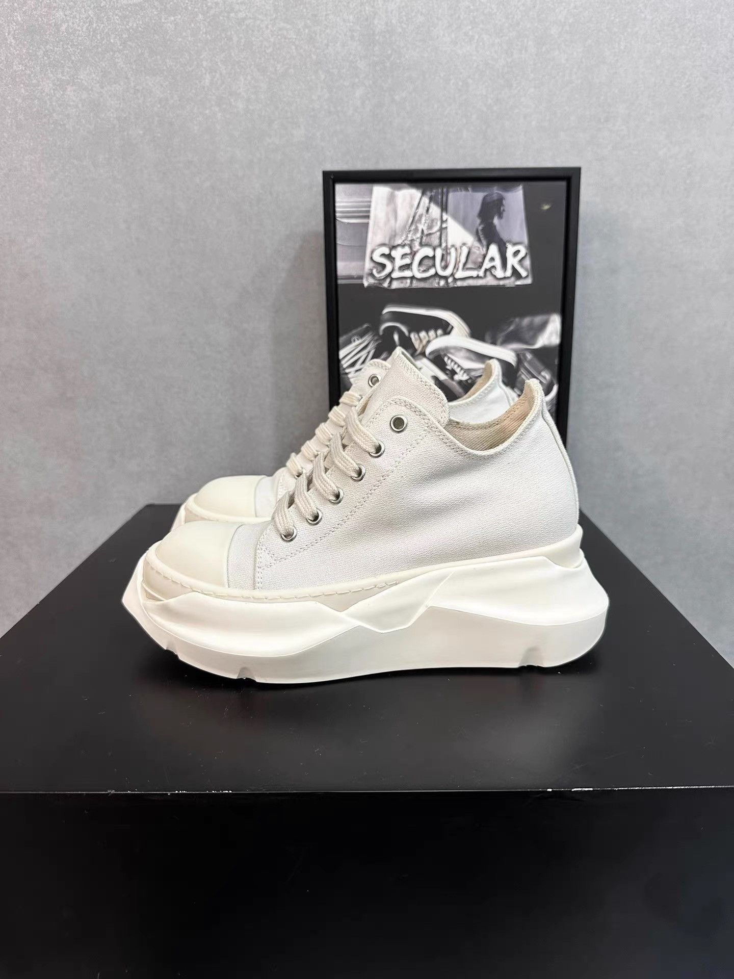 Rick Owens Rick Owens 23SS Thick Sole Tank Shoes K34 Size US 5 / IT 35 - 2 Thumbnail