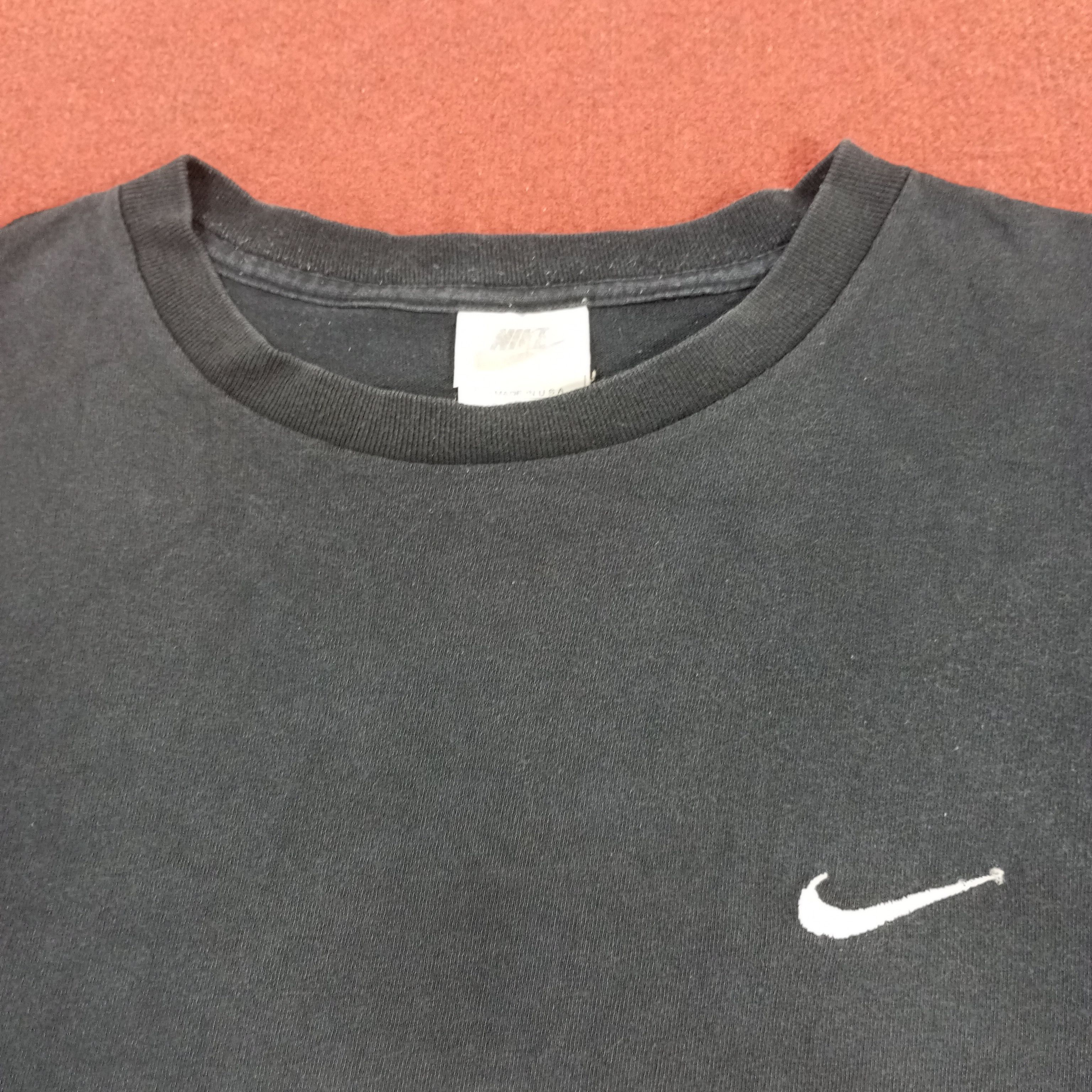 Nike × Vintage Nike Made In USA Small Logo Design Tshirt Size US XXL / EU 58 / 5 - 2 Thumbnail