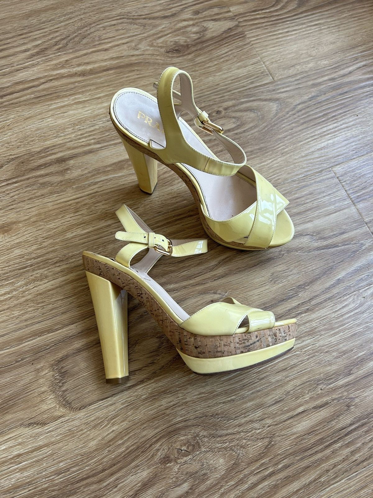 Prada Leather Ankle Strap Cork High Heel Shoes Sandal Size 39,5 in Yellow, Women's