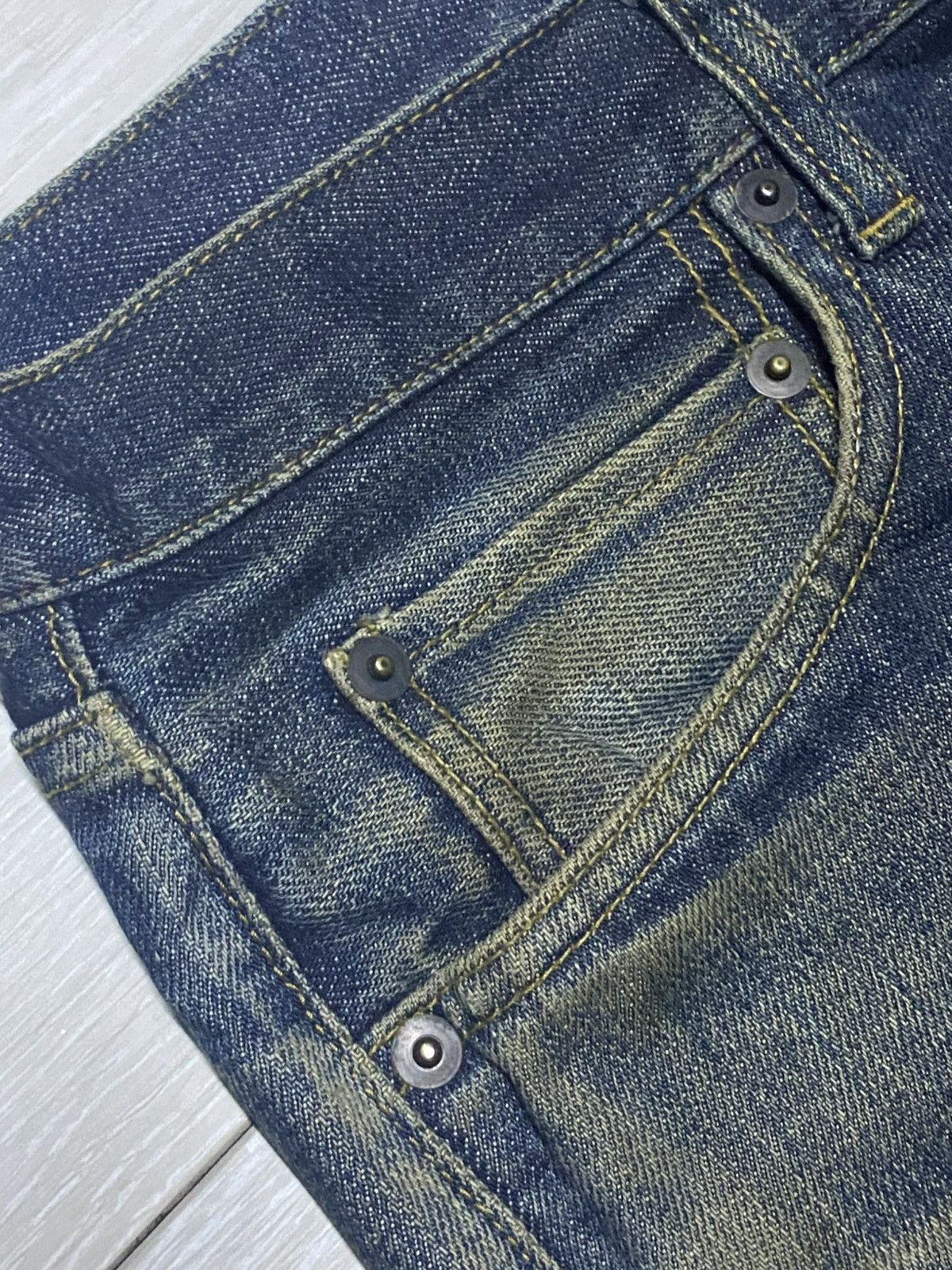 Undercover × Uniqlo Vintage Uniqlo Mud Wash Distressed Loose Jeans Size US 31 - 9 Thumbnail