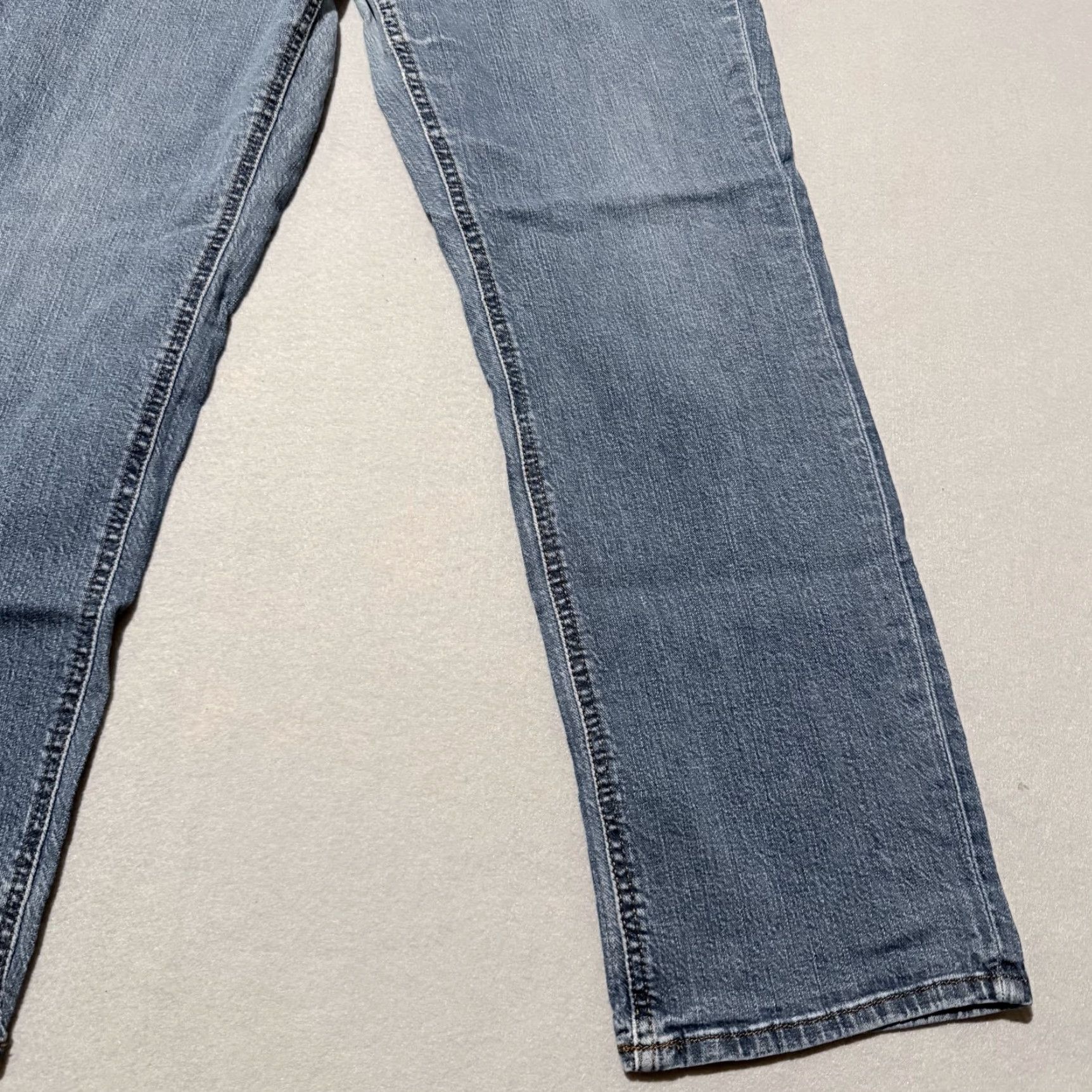 Lee Lee Straight Jeans Mens Blue Denim Stretch Medium Wash Classic Zip Fly - 30X27.5 Size US 30 / EU 46 - 6 Thumbnail