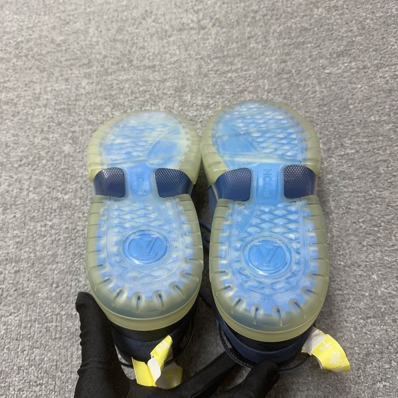 Louis Vuitton Louis Vuitton Blue Low-Top Athletic Sneakers for Men -2508 Size US 8 / EU 41 - 4 Thumbnail