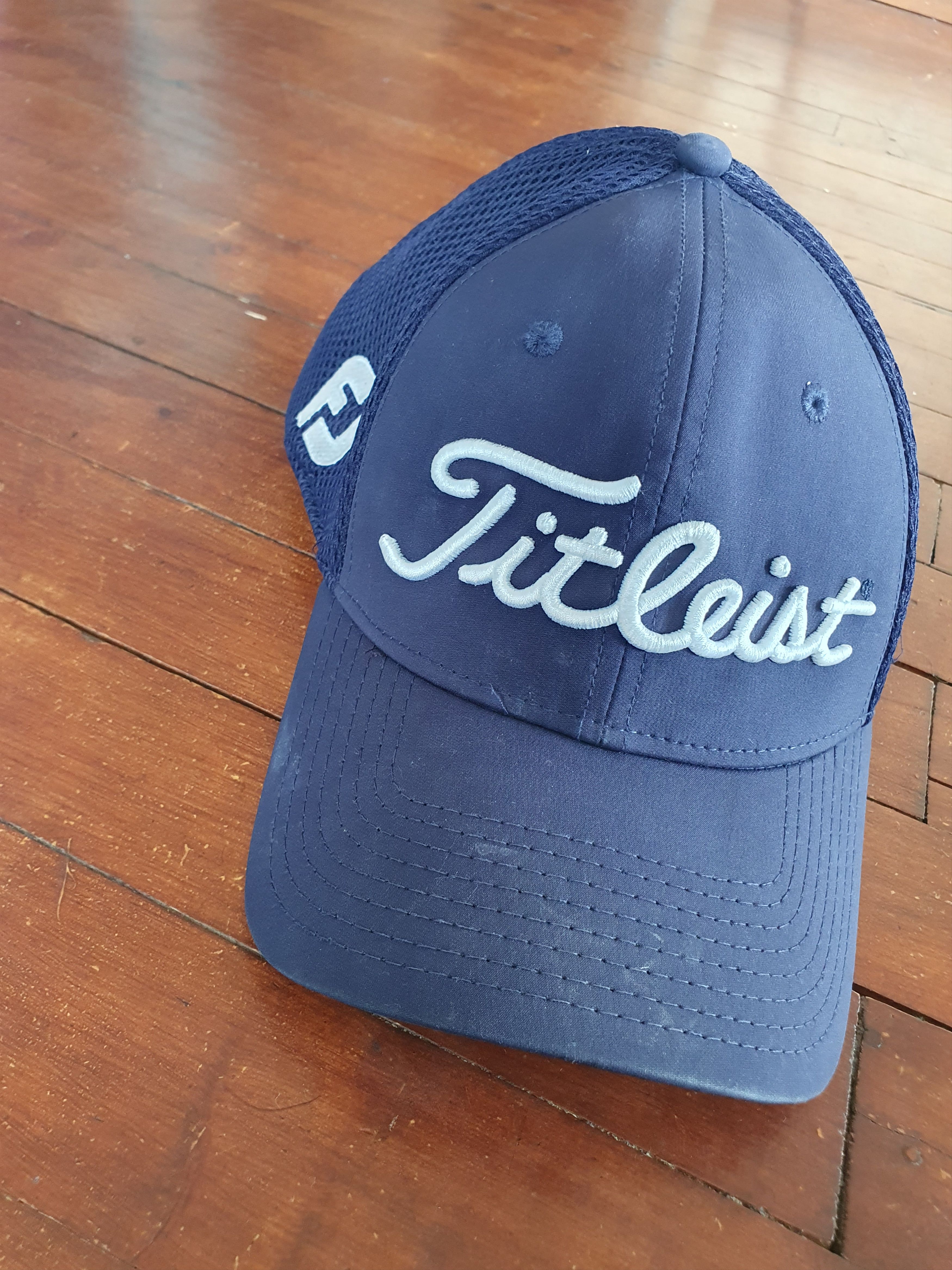 Footjoy Titleist By New Era Footjoy Pro V1 Fitted Mesh Hat sz L/XL Size ONE SIZE - 2 Thumbnail