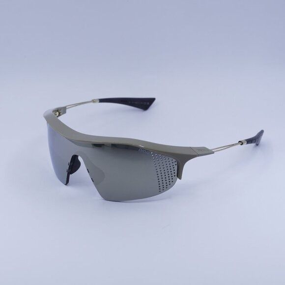 Dior Dior DIORXPLORER M1U 78A4 Sunglasses Dark Beige Shield Frame Size ONE SIZE - 1 Thumbnail