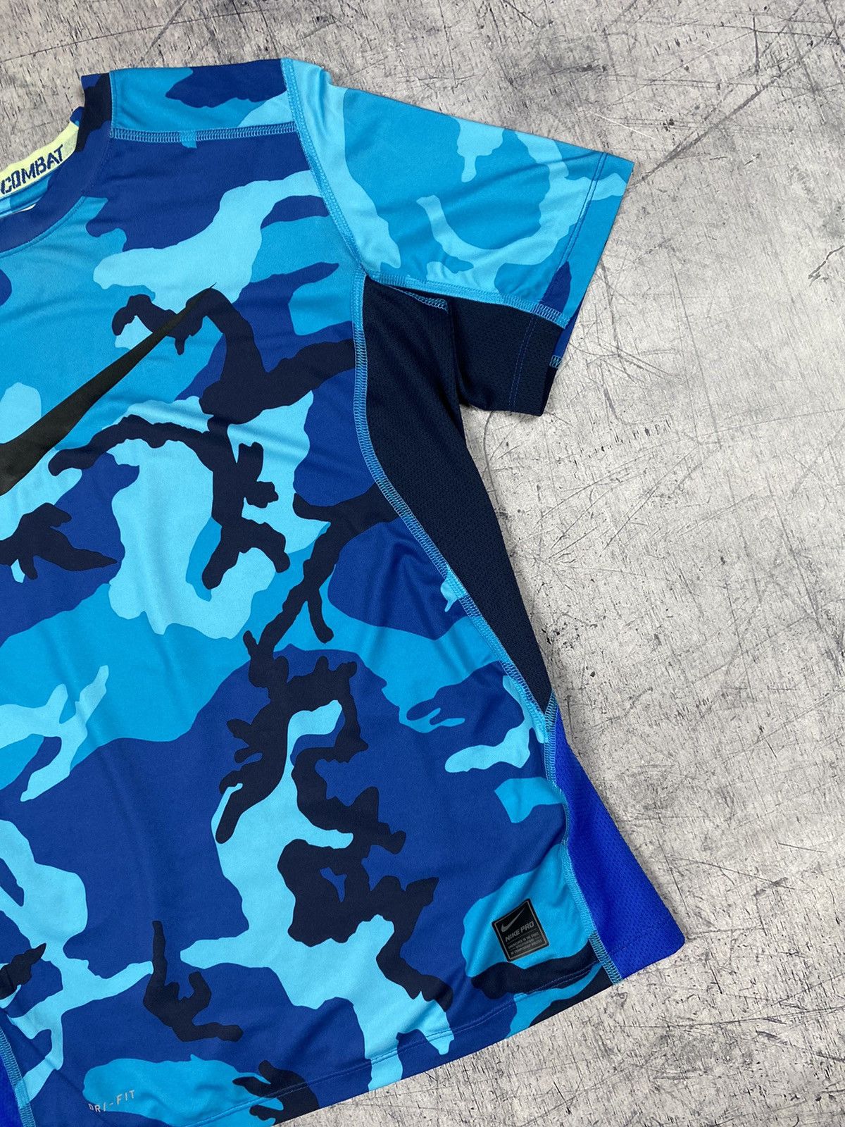 Nike Nike Pro Combat Big Logo Tee T Shirt Size L / US 10 / IT 46 - 4 Thumbnail