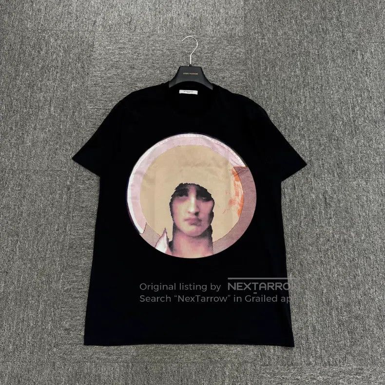 Givenchy Givenchy Afro Madonna Short Sleeve Size US XS / EU 42 / 0 - 1 Thumbnail