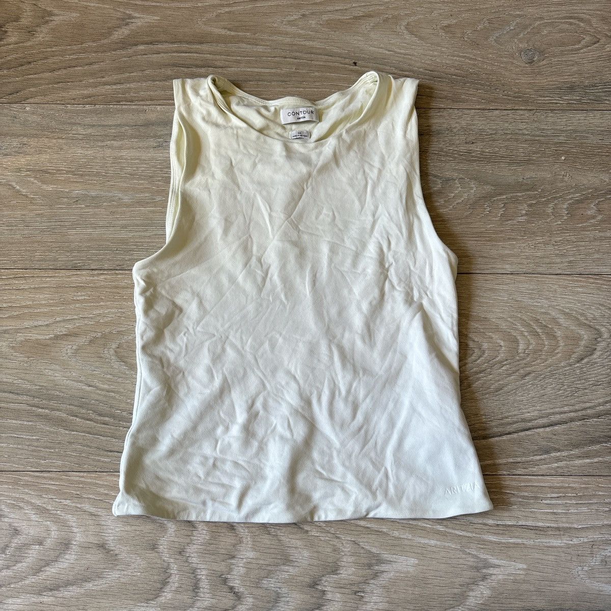 Aritzia Aritzia contour tank top Size M / US 6-8 / IT 42-44 - 1 Thumbnail