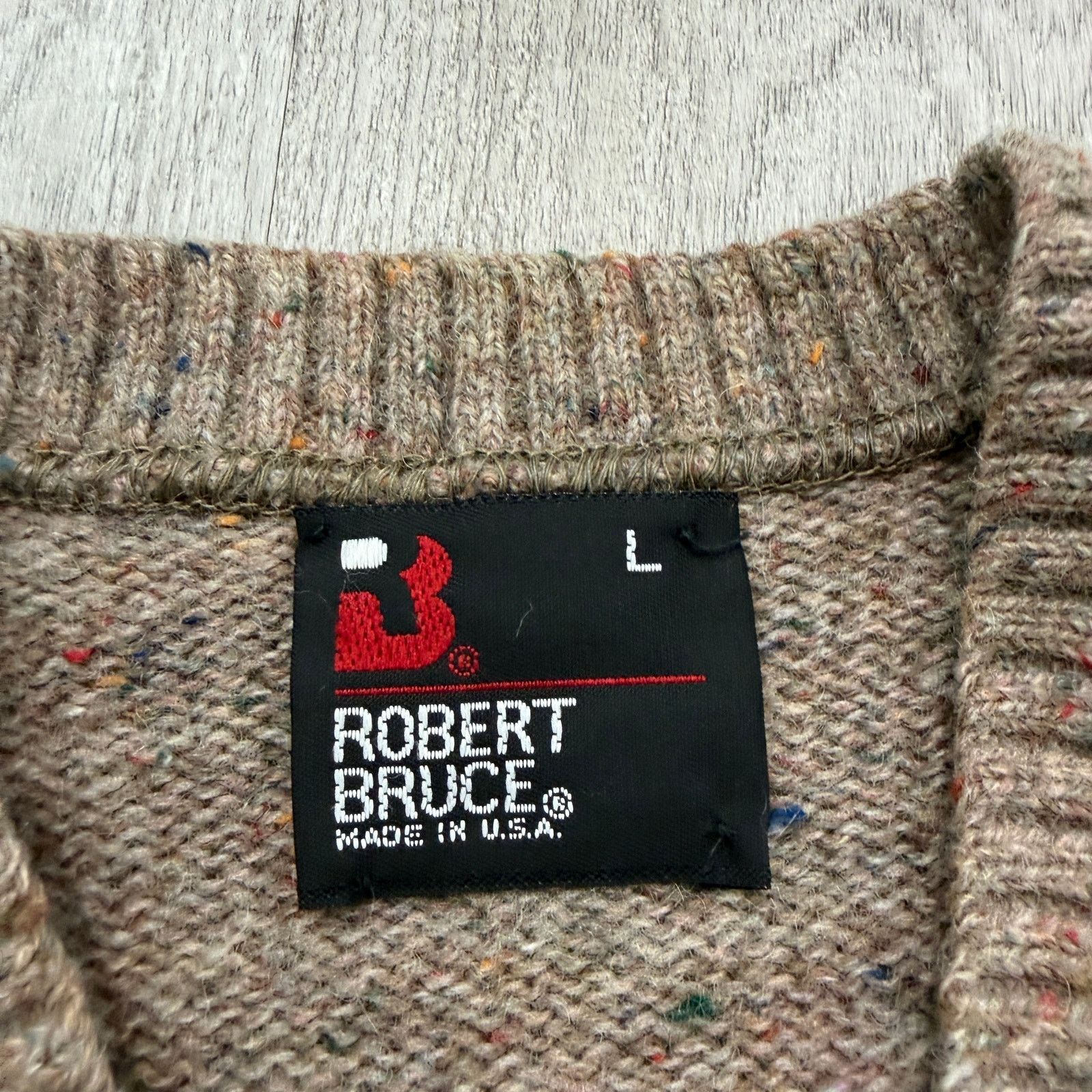Vintage Vintage Robert Bruce Sweater Vest Men's Large Beige 80s Size US L / EU 52-54 / 3 - 4 Thumbnail