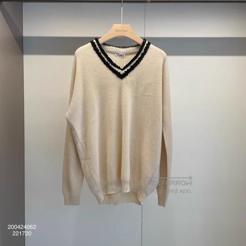 Brunello Cucinelli Brunello Cucinelli Beige V-Neck Cashmere Sweater Size L / US 10 / IT 46 - 1 Thumbnail