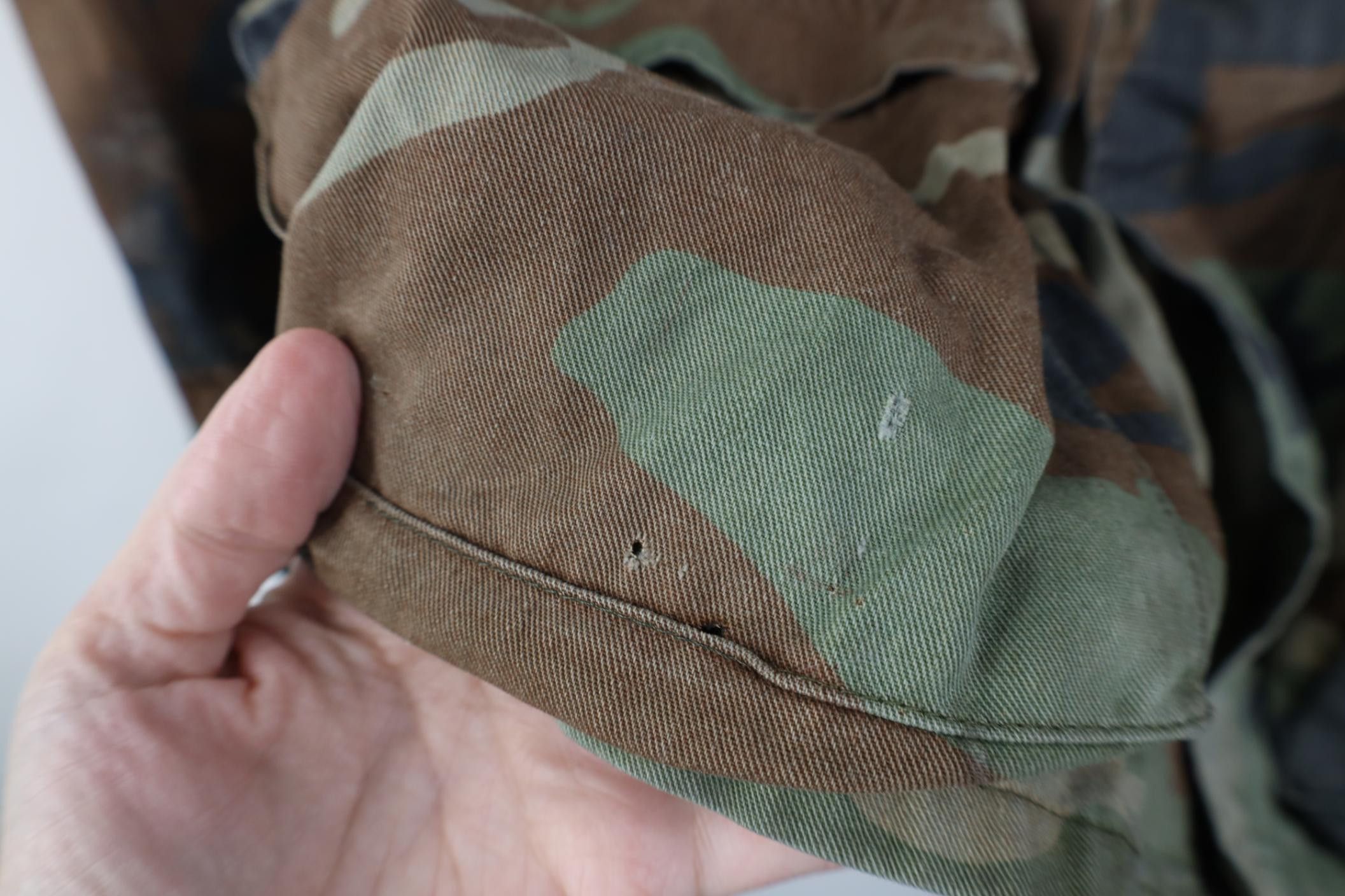 Vintage Vintage 80s USGI Long Woodland Camouflage Combat Coat Jacket Size US M / EU 48-50 / 2 - 8 Thumbnail