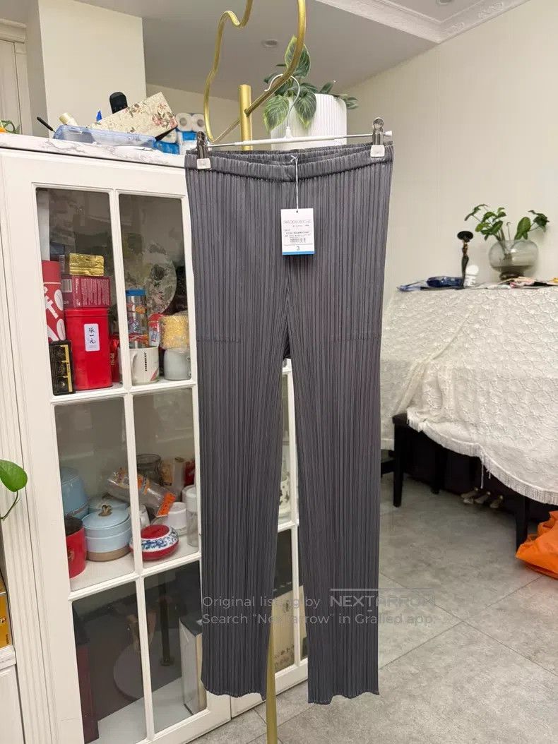Issey Miyake Issey Miyake size:3 Essential Classic Pants, Dark Grey Size 31" - 1 Thumbnail
