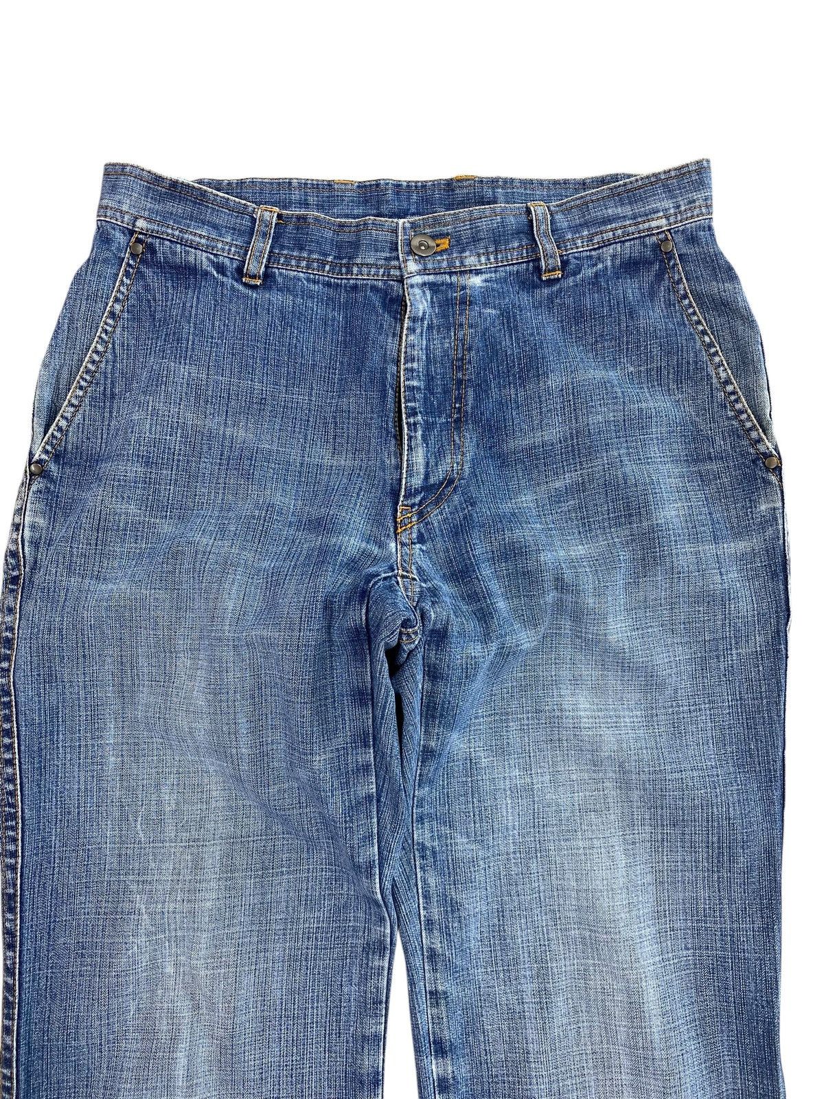 Japanese Brand Japanese Brand Faded Wash Style Loose Jeans Size US 30 / EU 46 - 2 Thumbnail